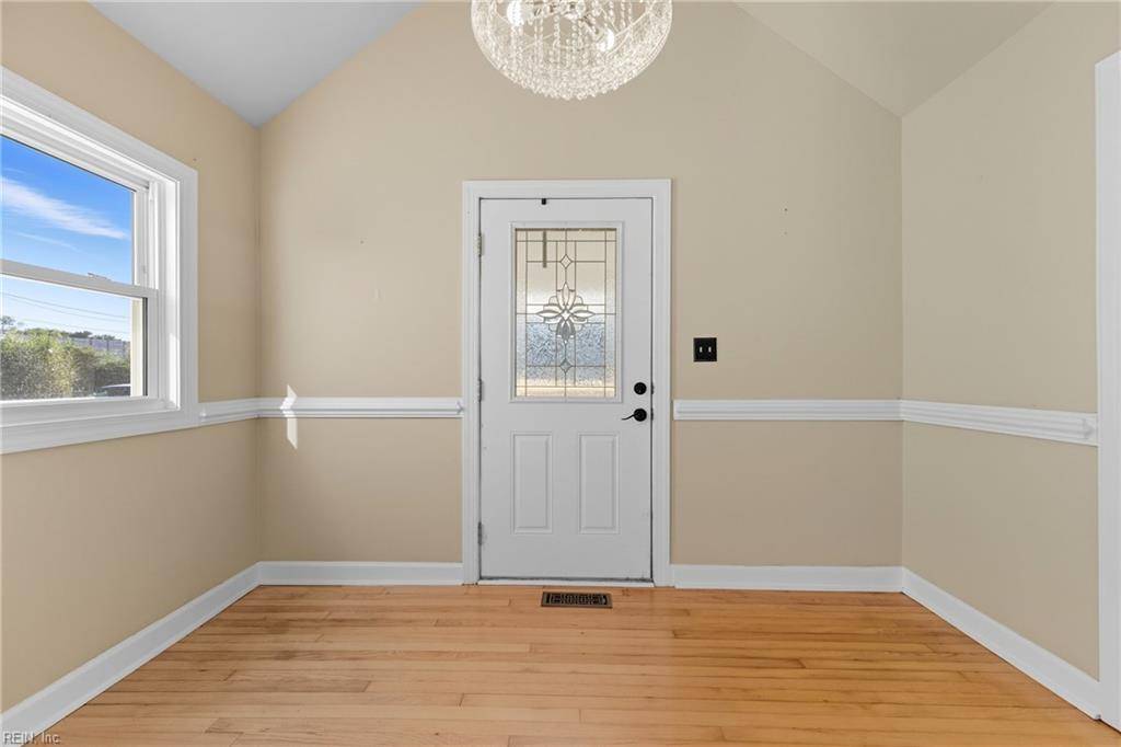 Norfolk, VA 23503,9654 14th View ST