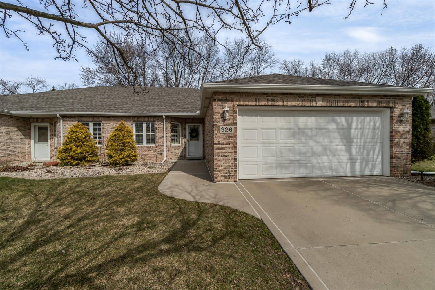 Schererville, IN 46375,926 Troon CT