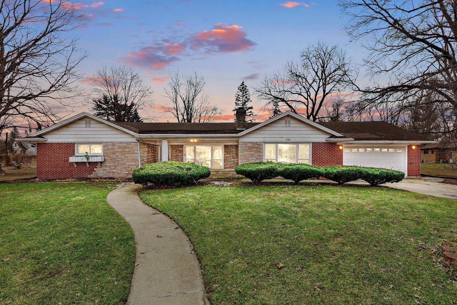 Merrillville, IN 46410,1735 W 62nd AVE