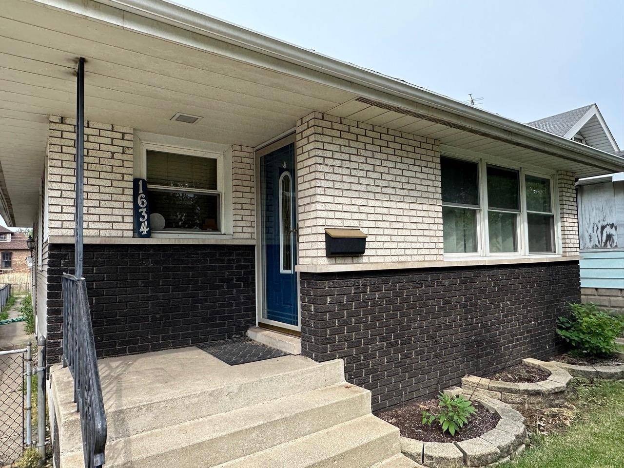 Whiting, IN 46394,1634 Lake AVE