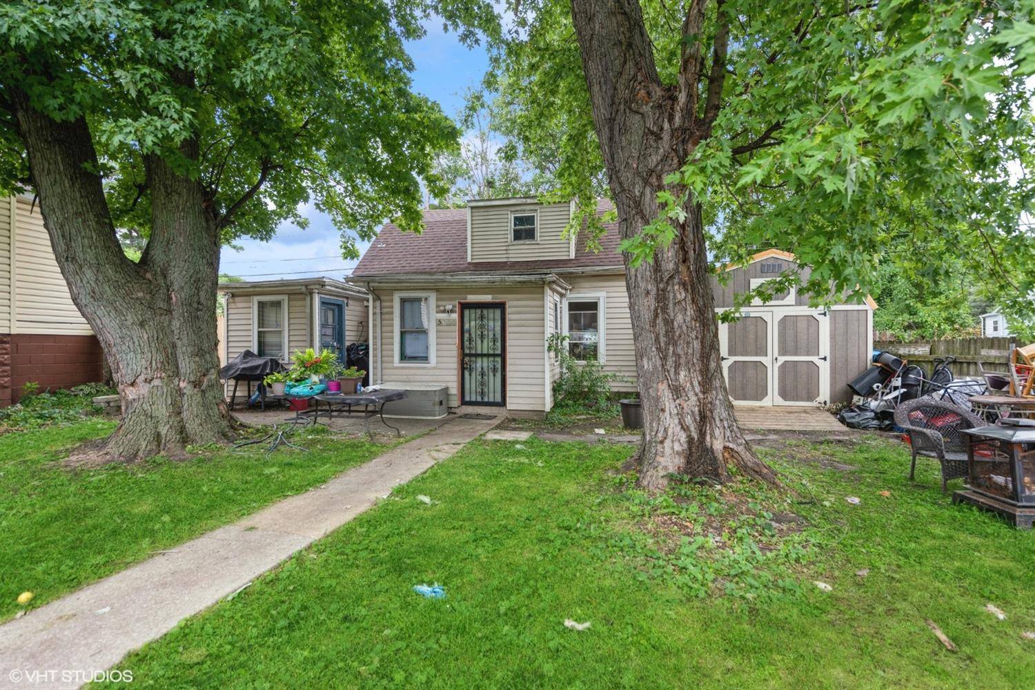 Hammond, IN 46320,5644 Claude AVE