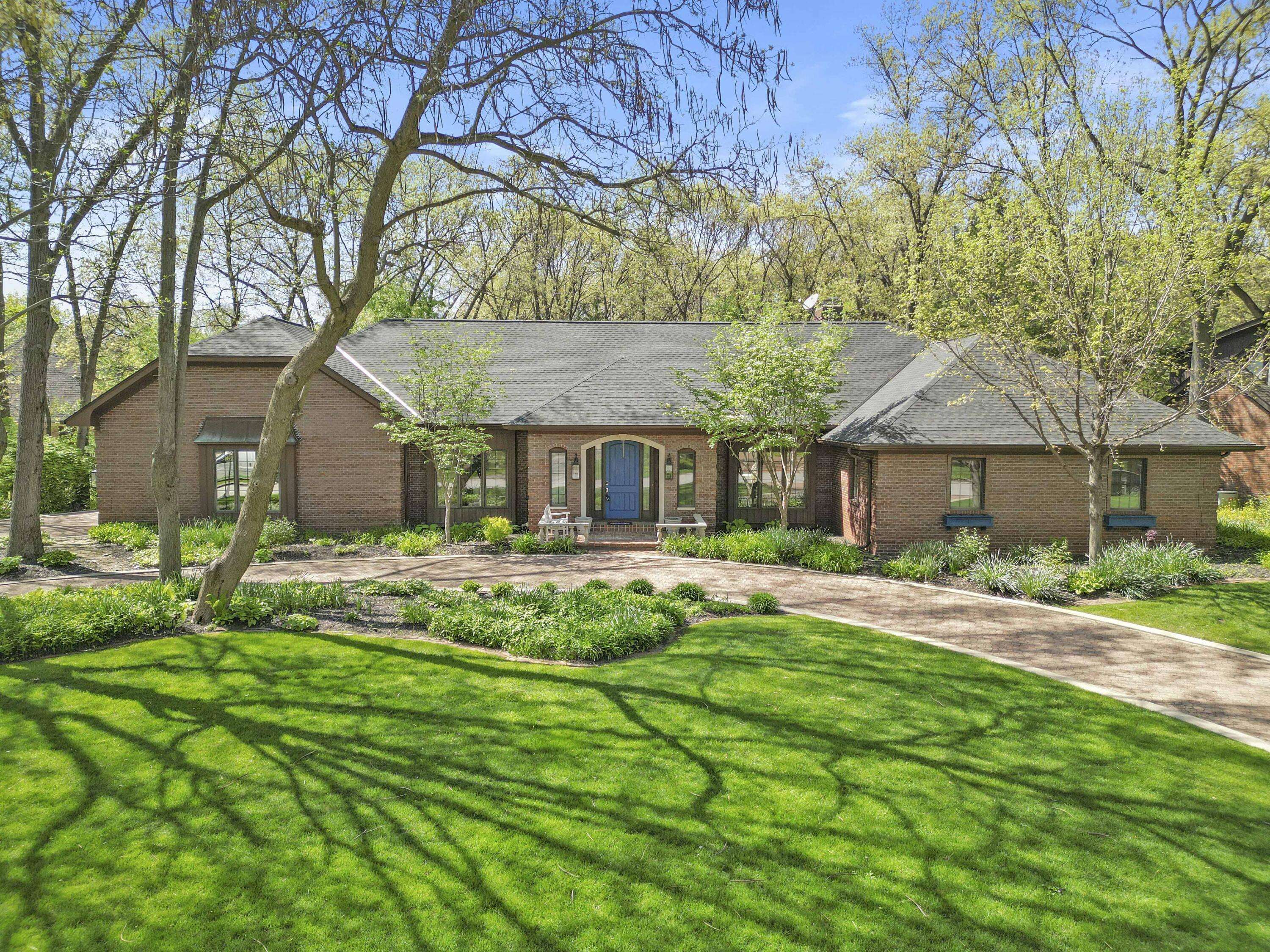 Schererville, IN 46375,1418 Wilderness DR