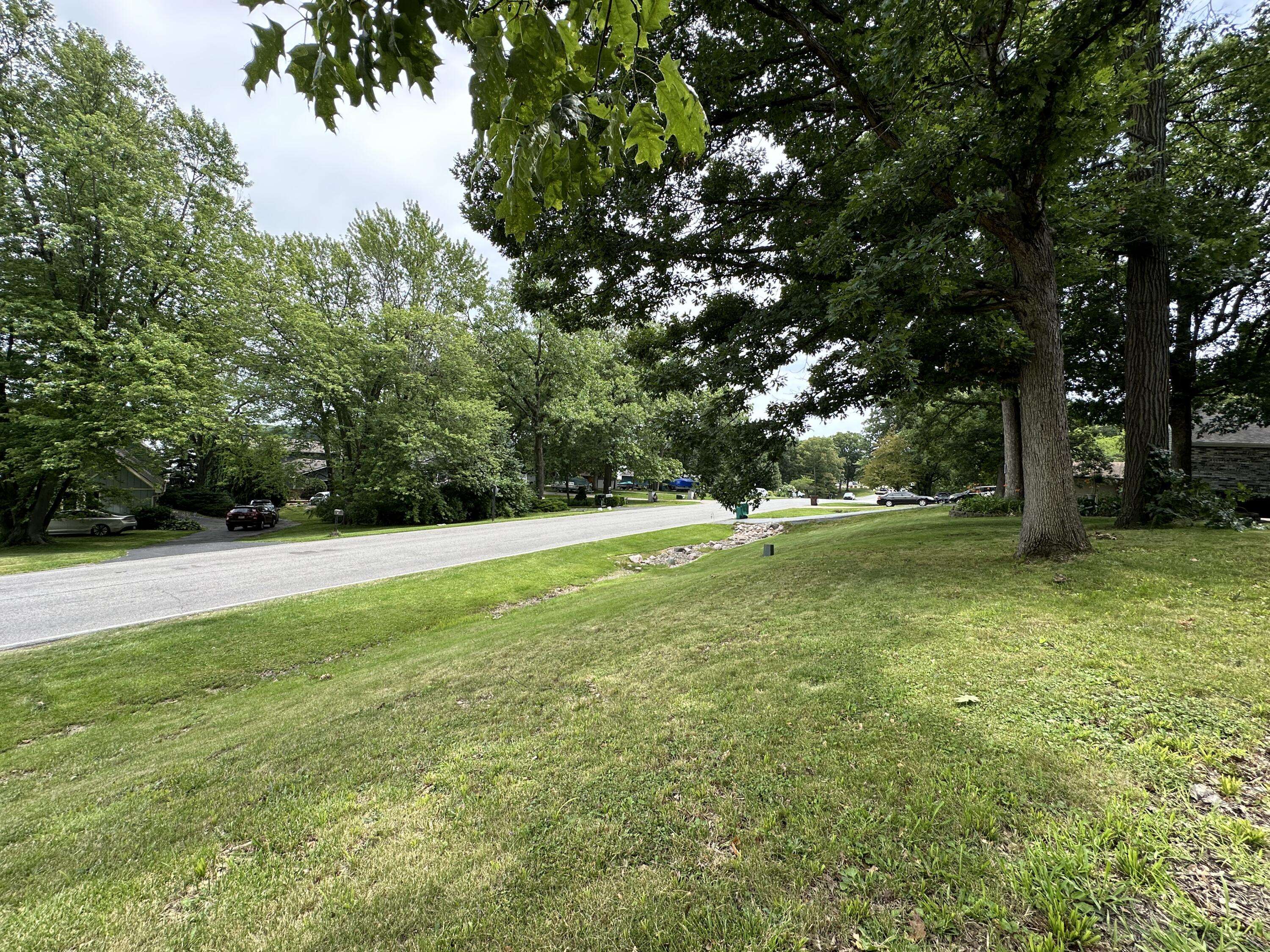 Crown Point, IN 46307,3580 W Lakeshore DR