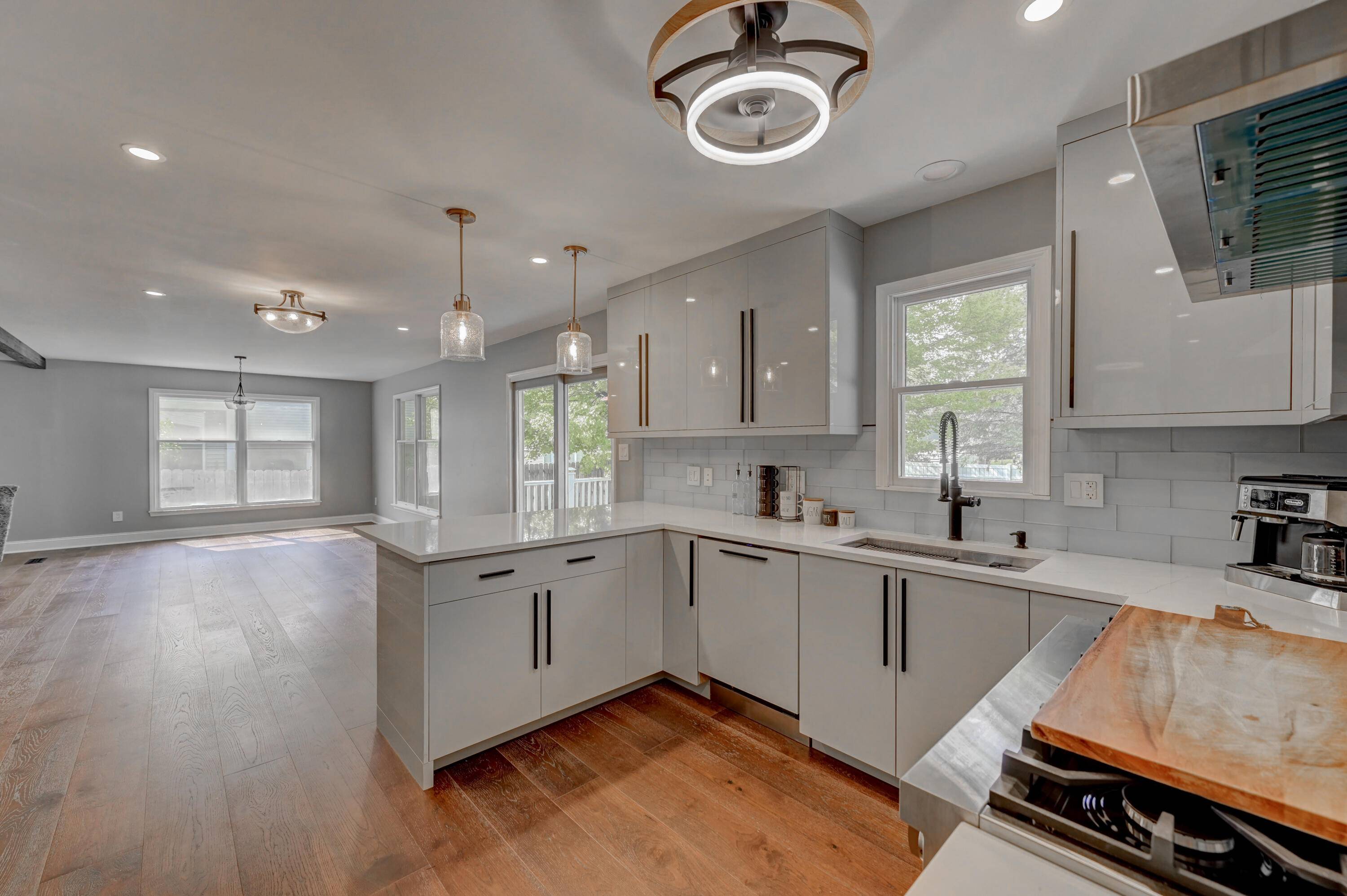 Schererville, IN 46375,5102 W 75th AVE