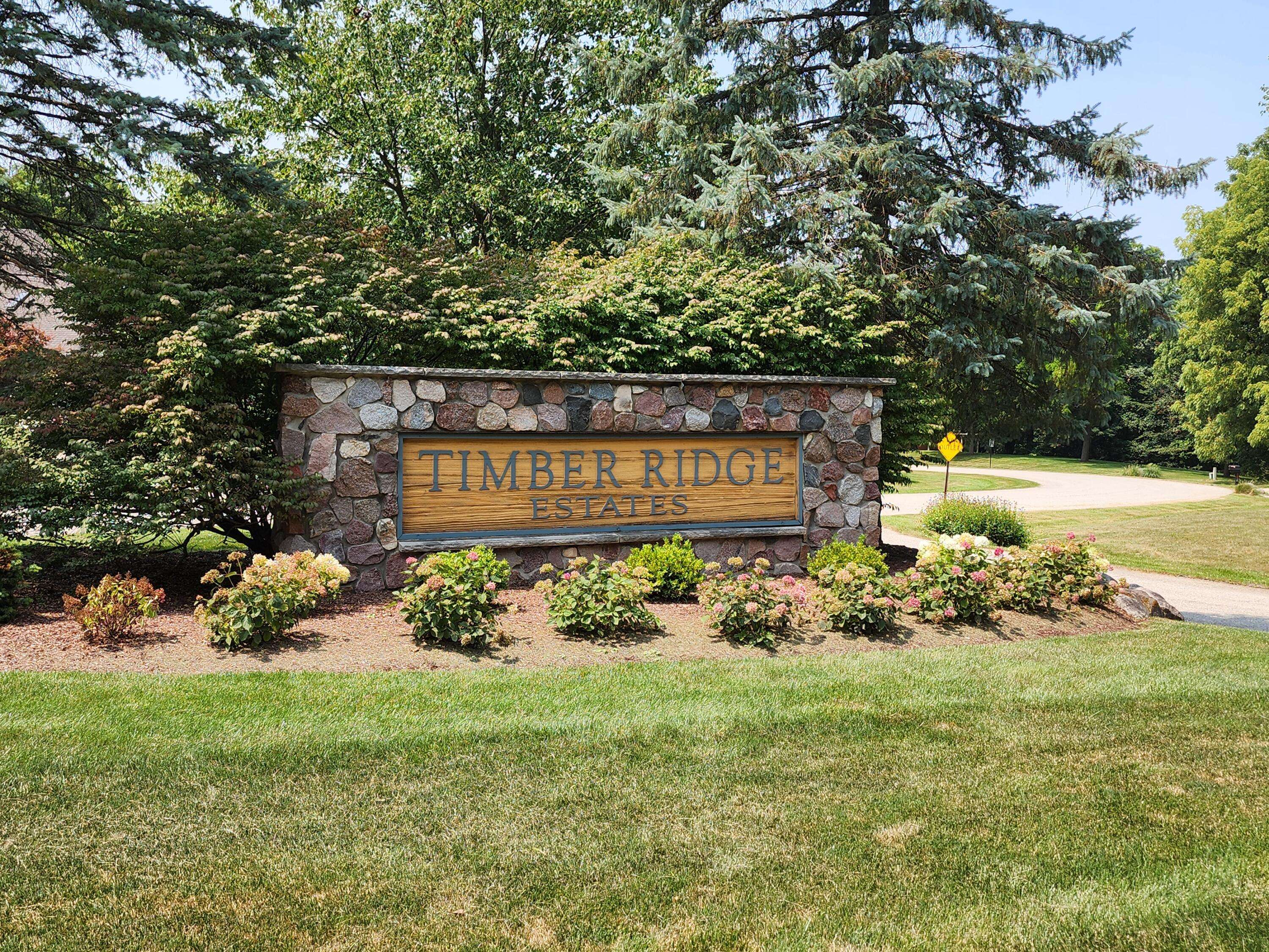 Valparaiso, IN 46385,1 Timber Ridge CT