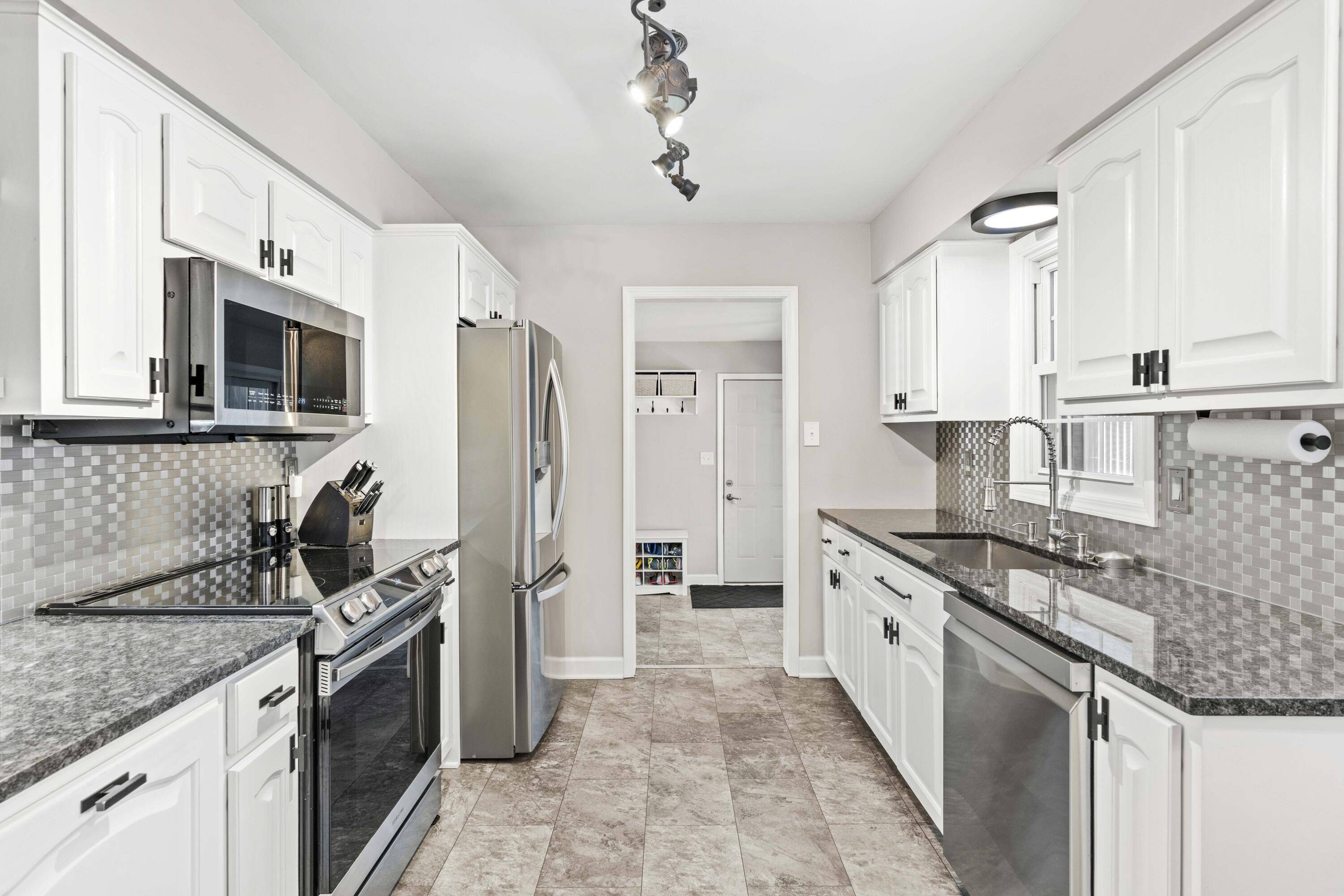 Crown Point, IN 46307,7750 W 85th AVE