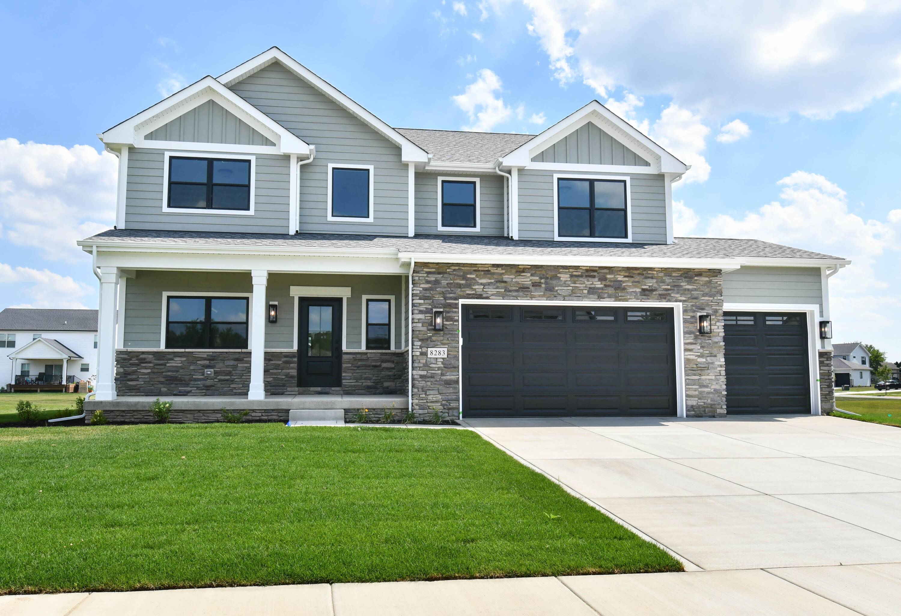 Valparaiso, IN 46385,1754 Forest Ridge DR