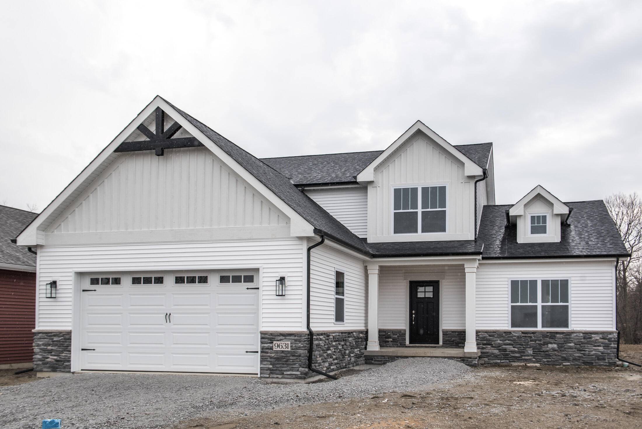 Valparaiso, IN 46385,1752 Forest Ridge DR
