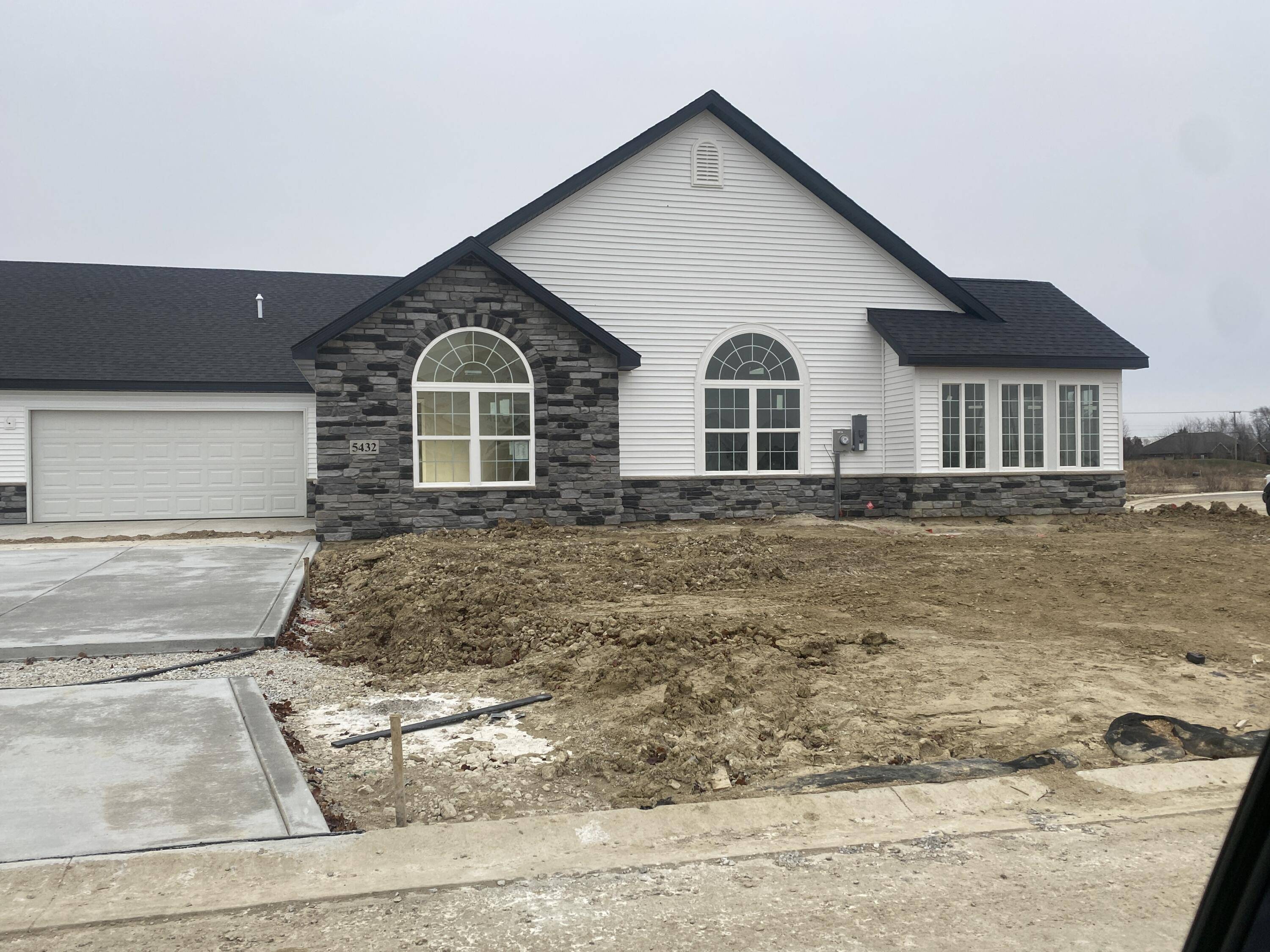 Crown Point, IN 46307,5430 Fountain DR #120-c