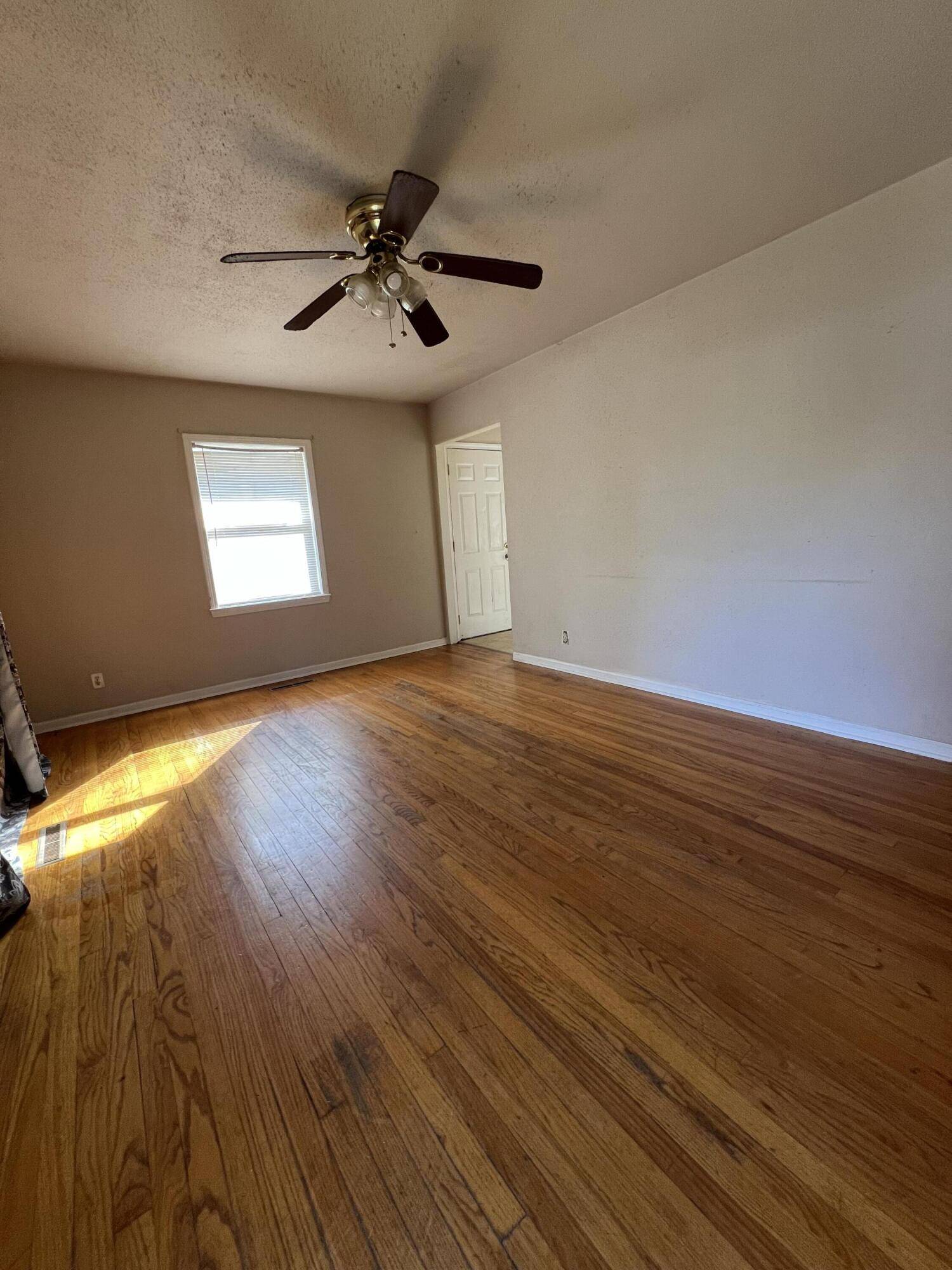 Gary, IN 46404,1350 Morton ST