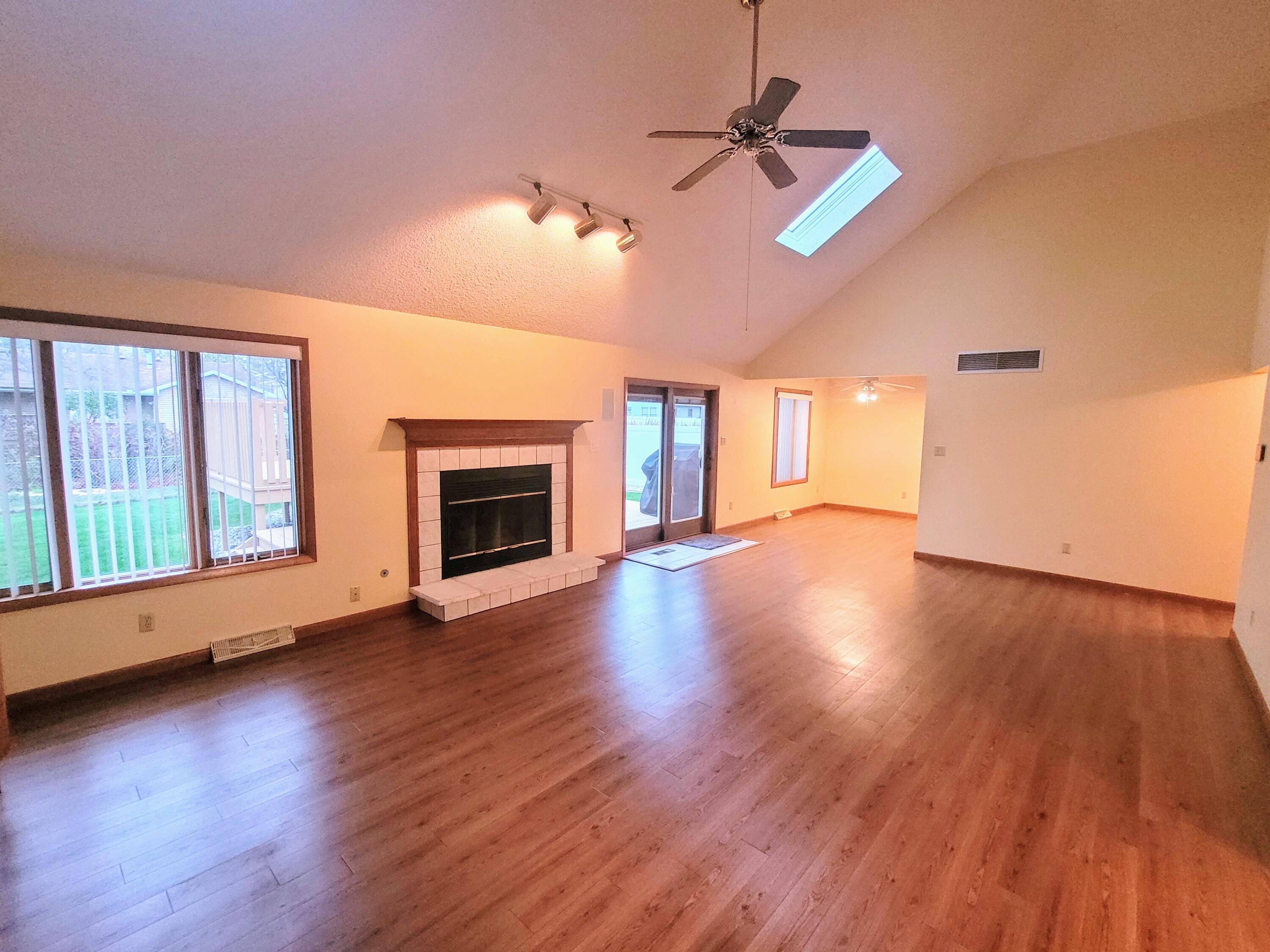 Schererville, IN 46375,430 Teibel DR