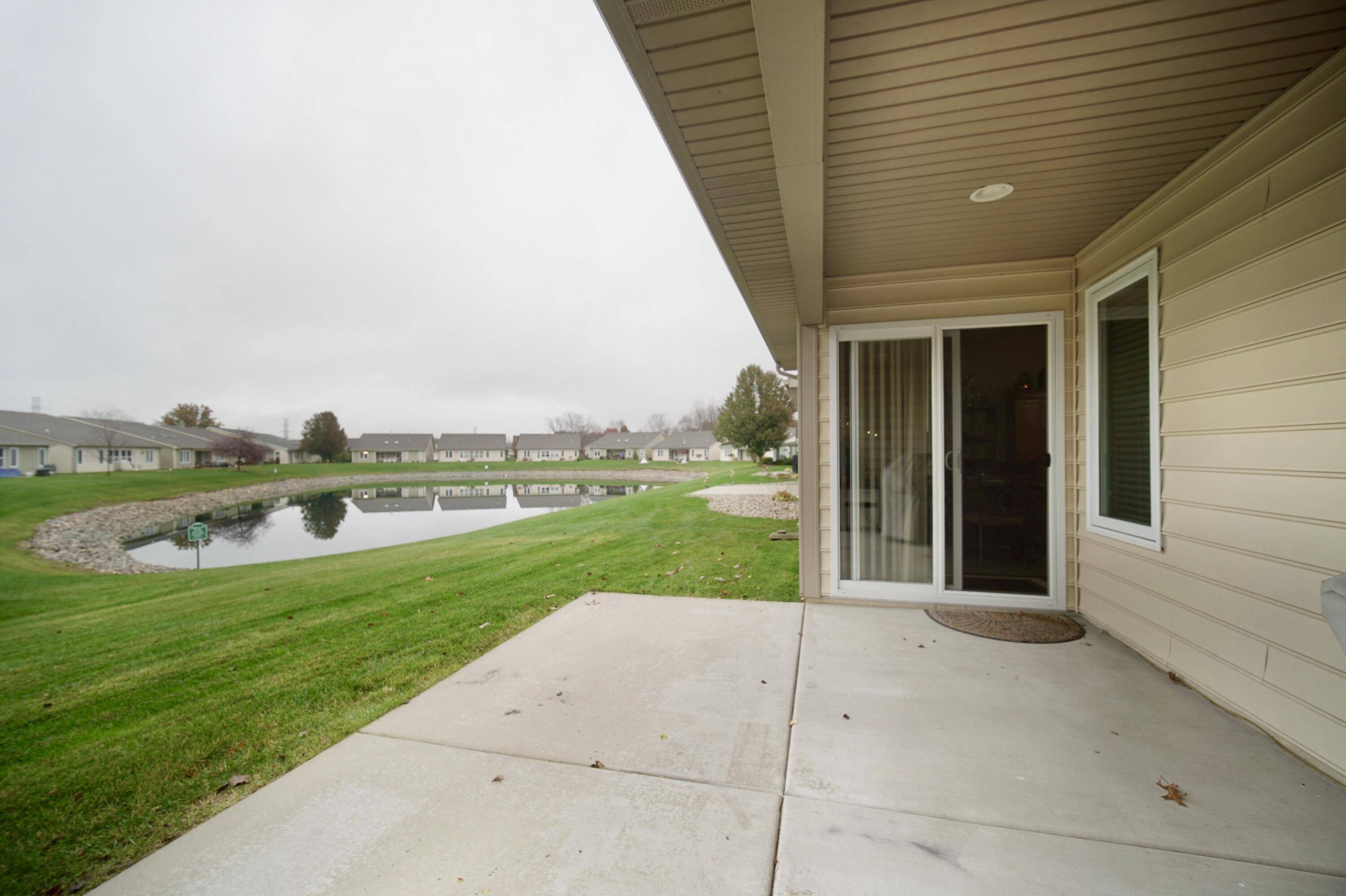 Hobart, IN 46342,7875 Tanager ST