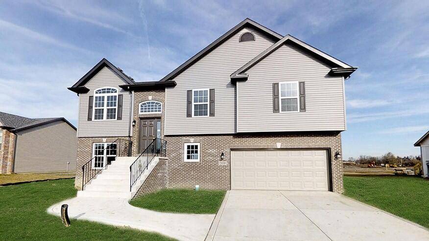 Merrillville, IN 46410,8241 Dylan DR