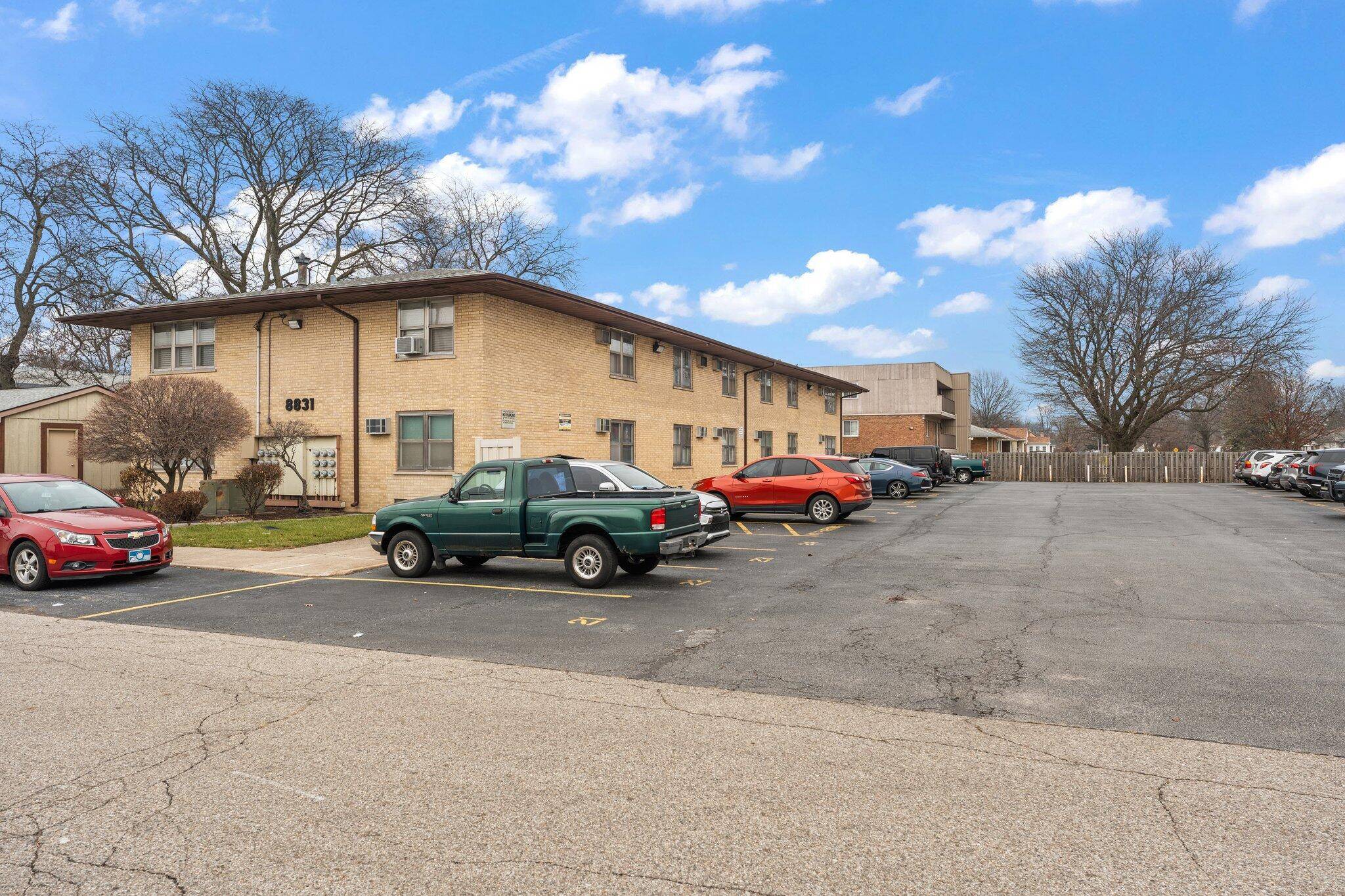 Highland, IN 46322,8831 Schneider AVE #53