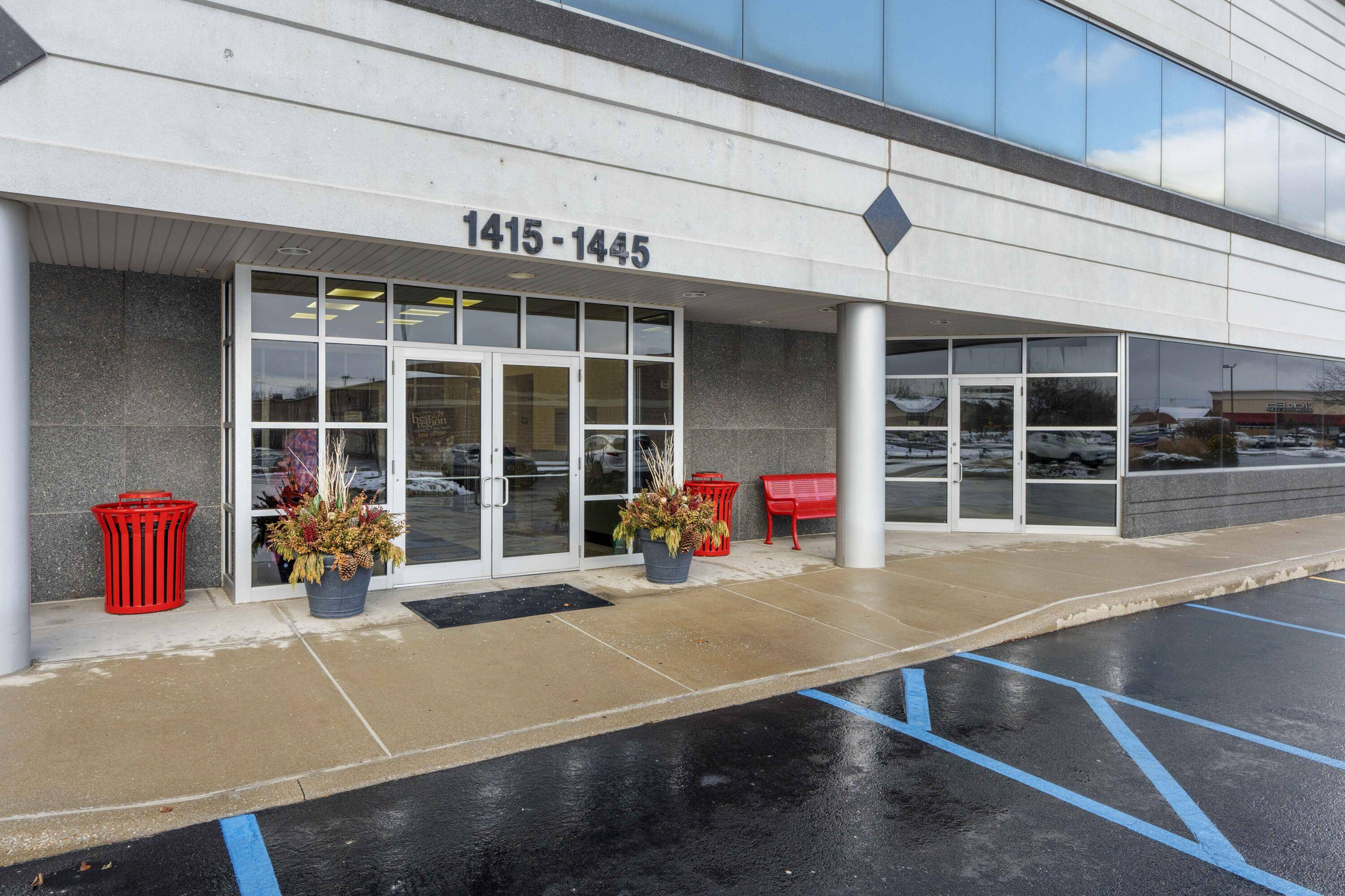 Schererville, IN 46375,1435 Eagle Ridge DR