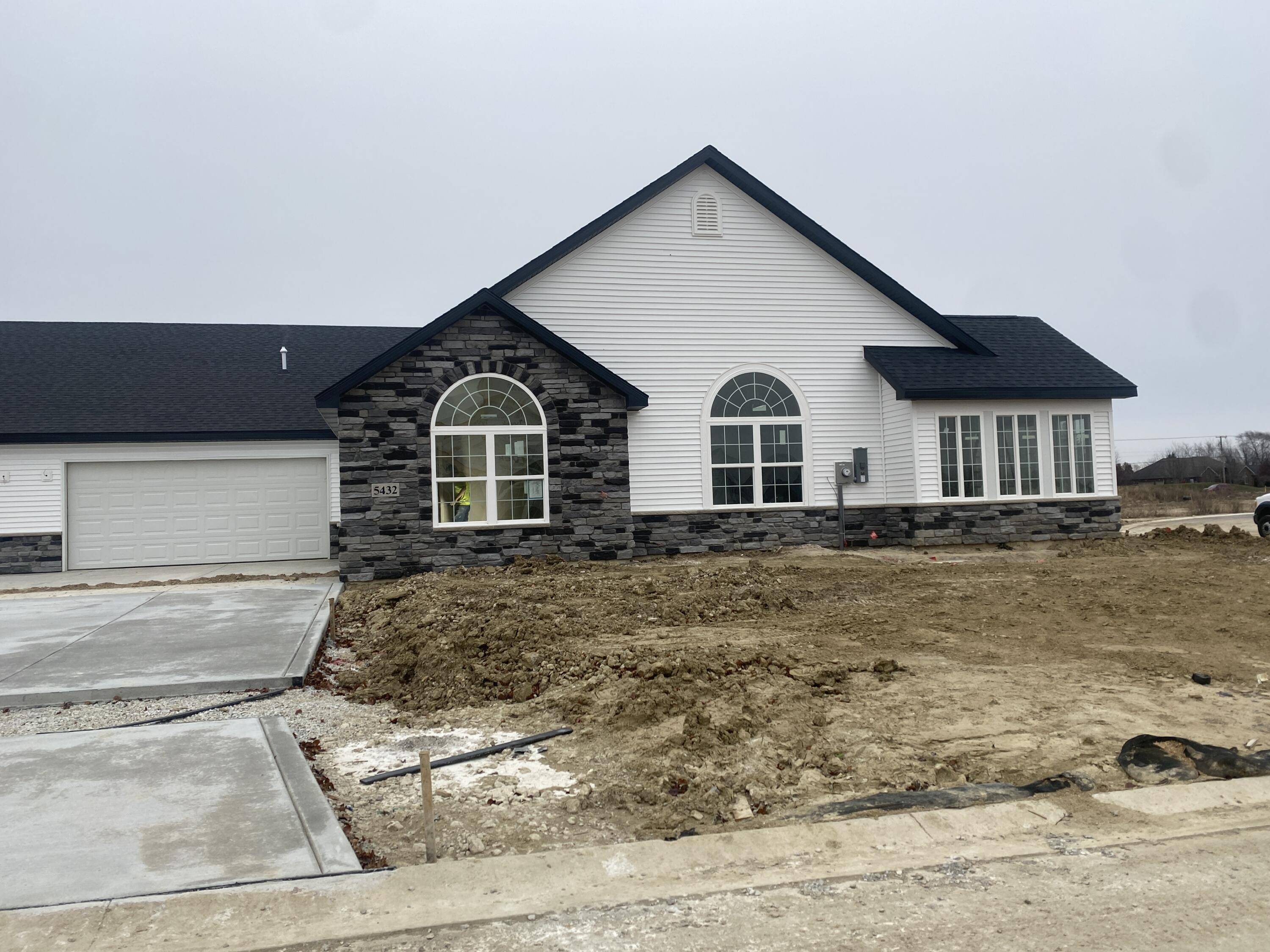 Crown Point, IN 46307,5432 Fountain DR #120d