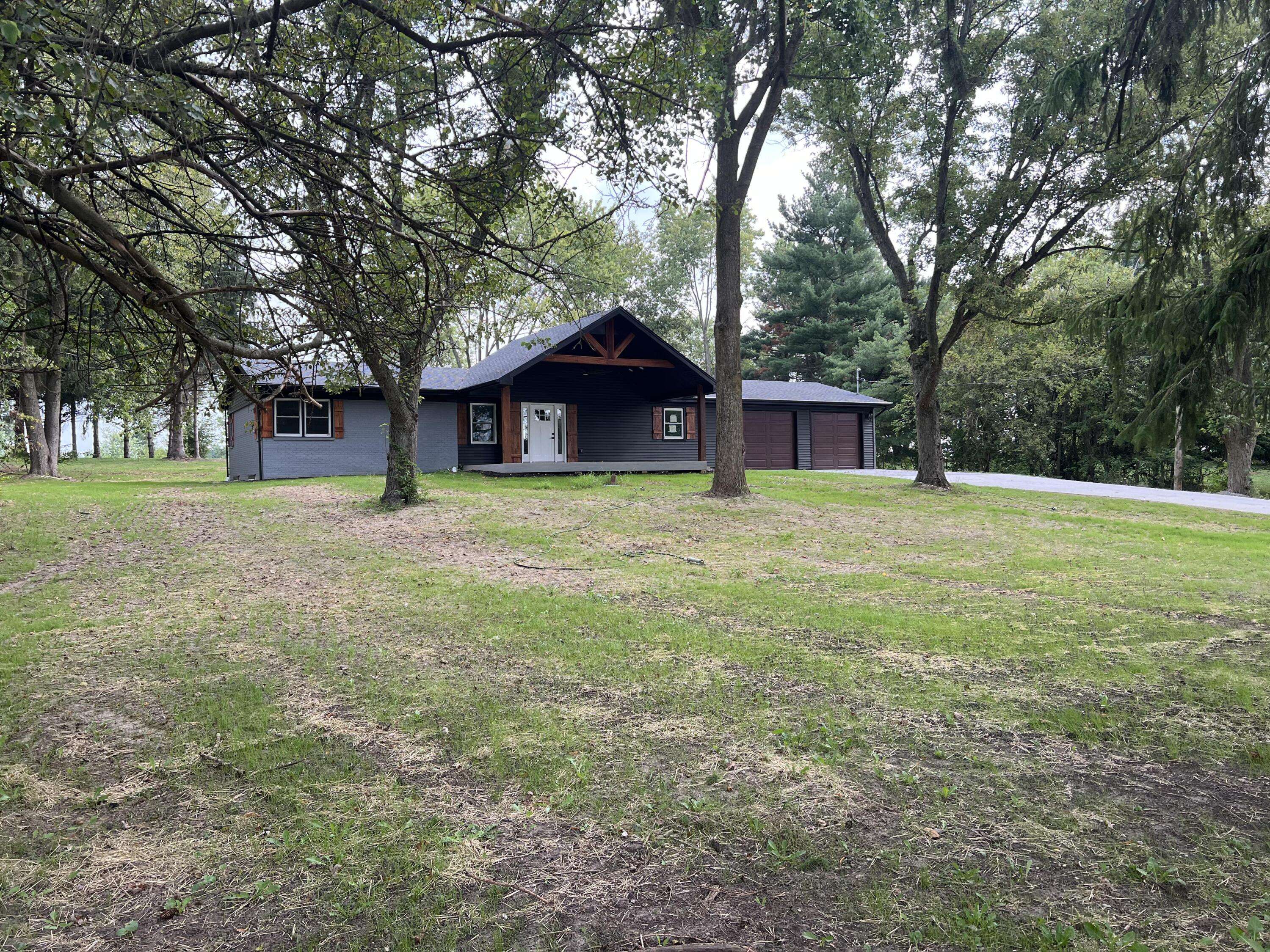 Hebron, IN 46341,715 W 350