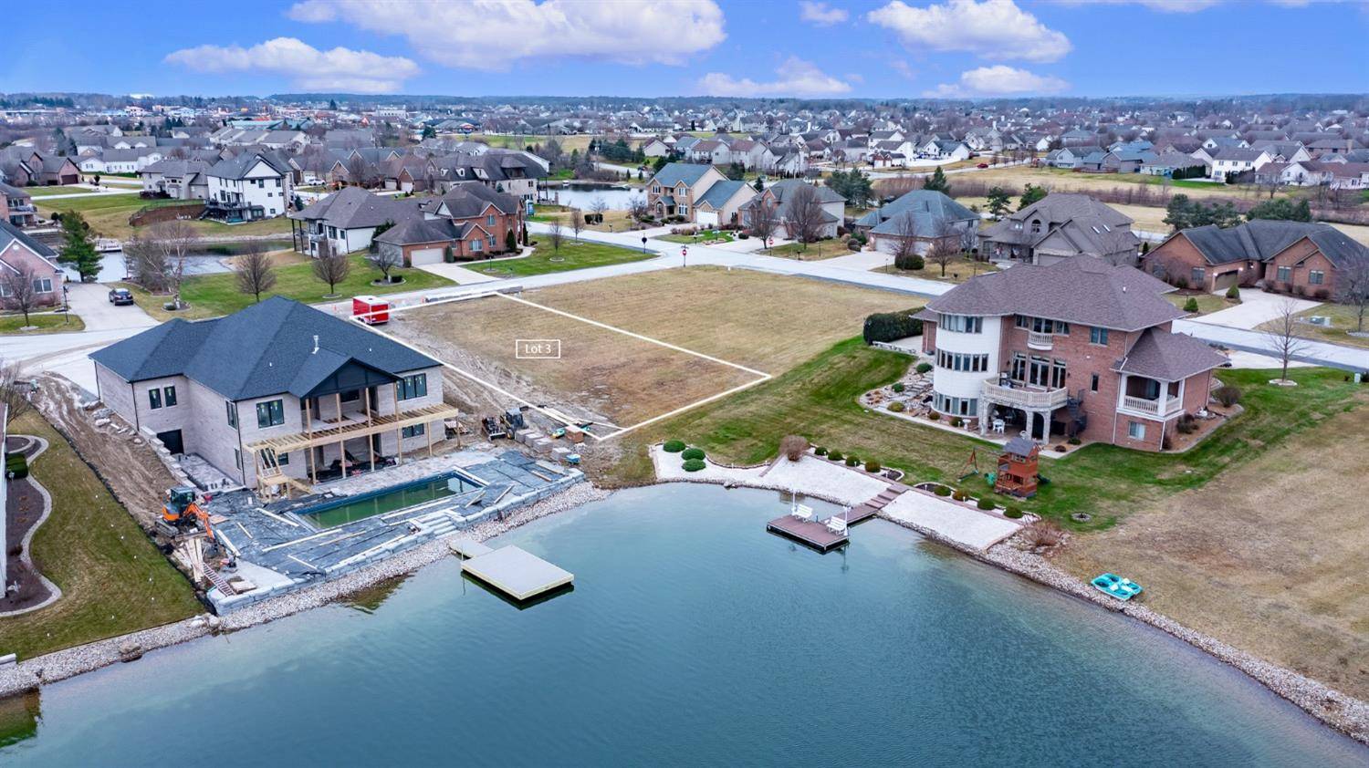 Crown Point, IN 46307,8160 Lakeview CT