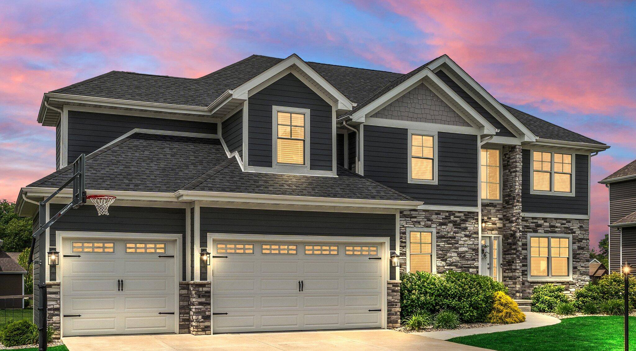 Crown Point, IN 46307,926 Sylvia LN