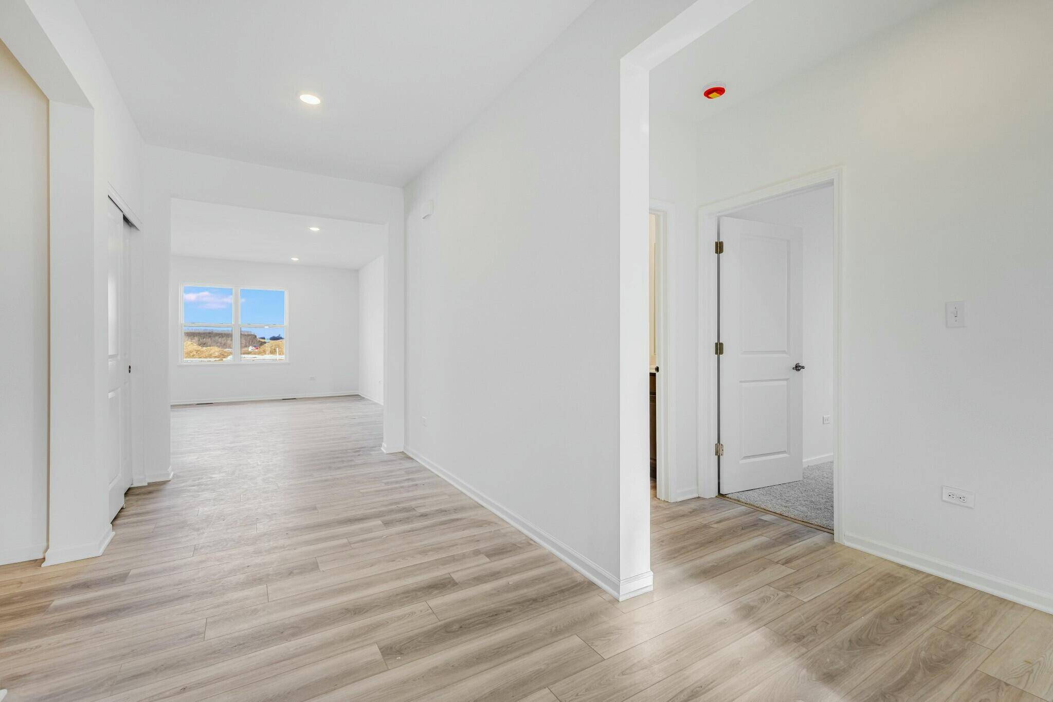 Winfield, IN 46307,10984 Charles DR