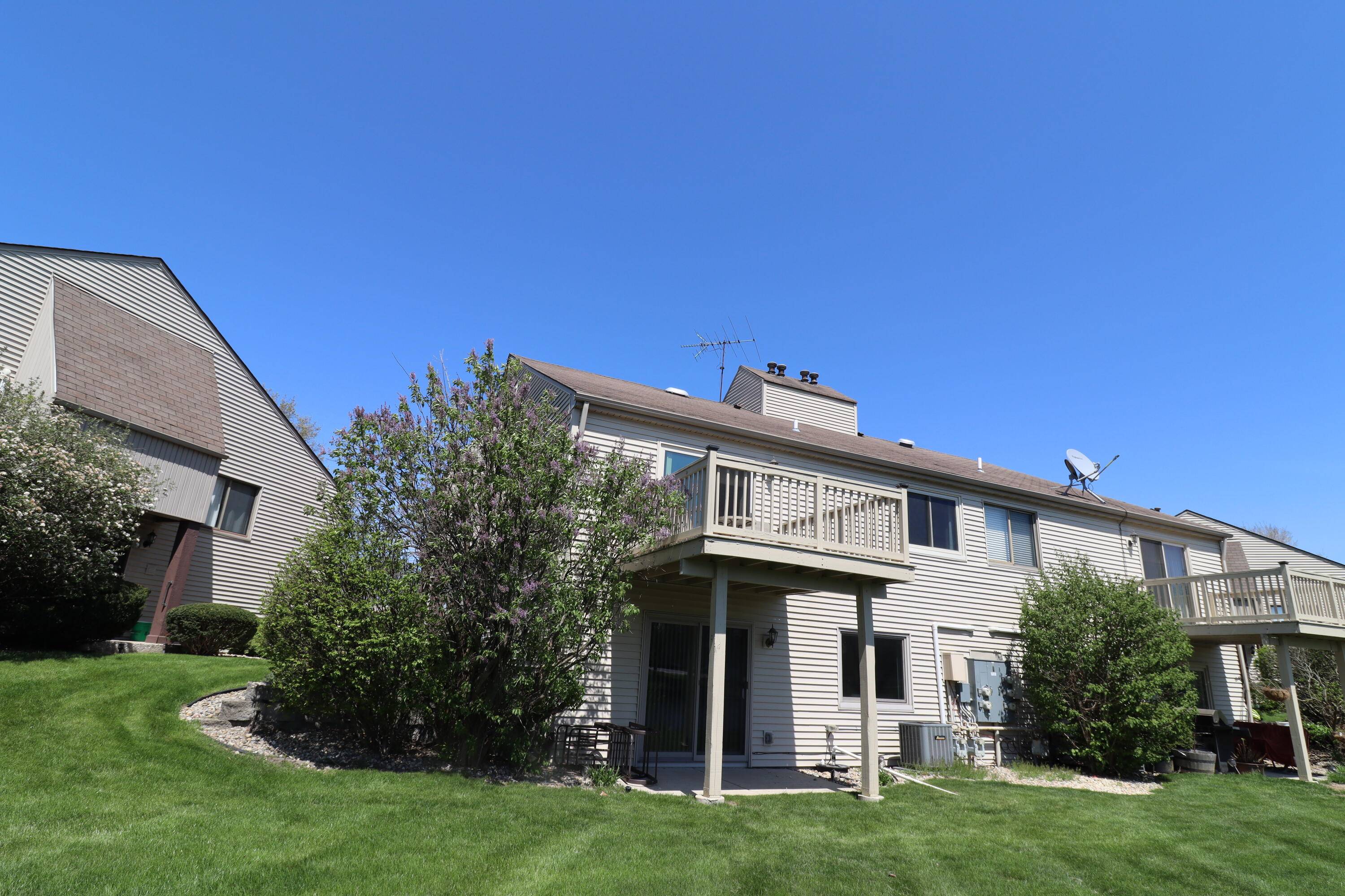 Valparaiso, IN 46385,963 Millpond RD