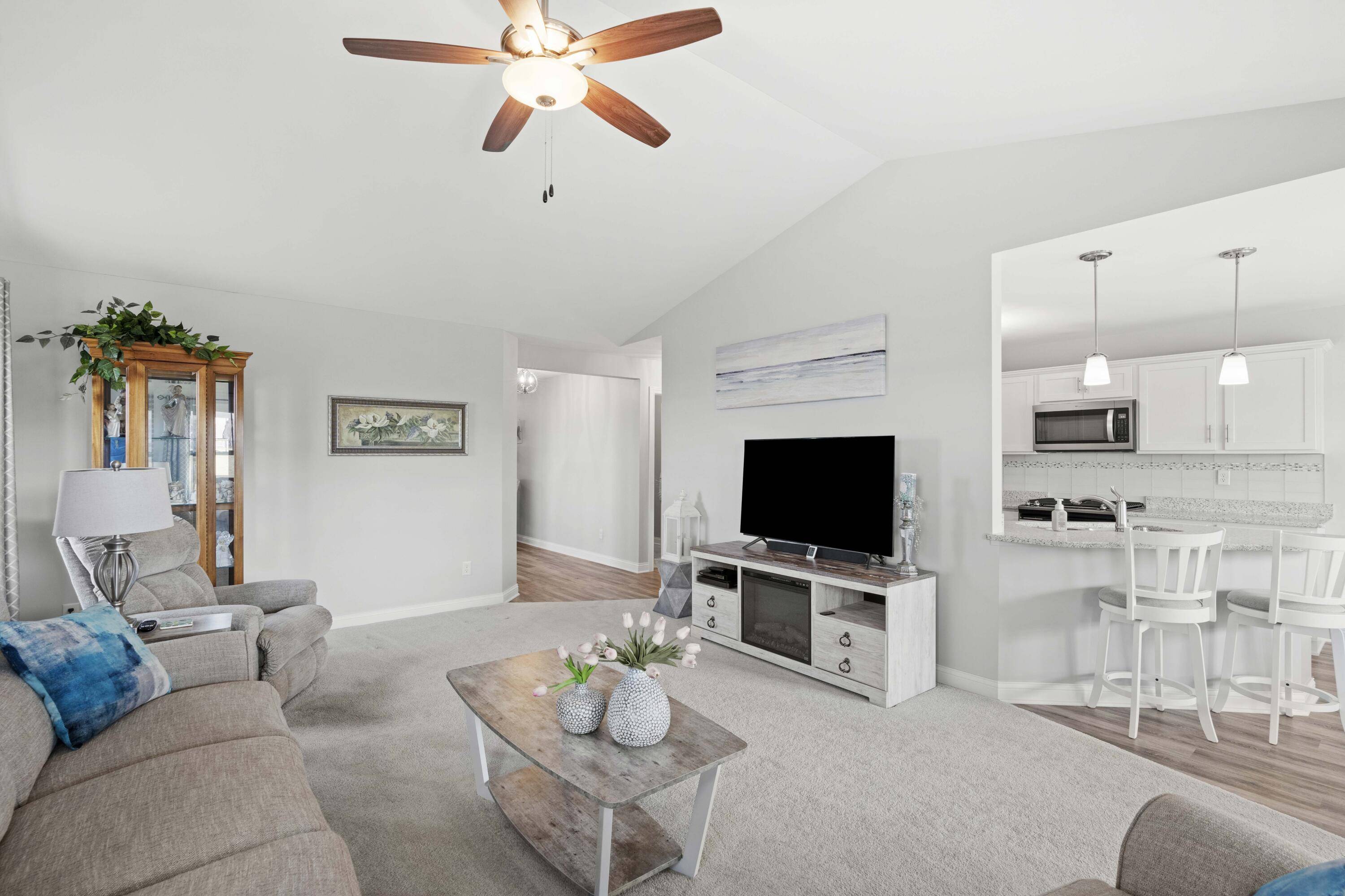 Dyer, IN 46311,10302 Red Rock PL