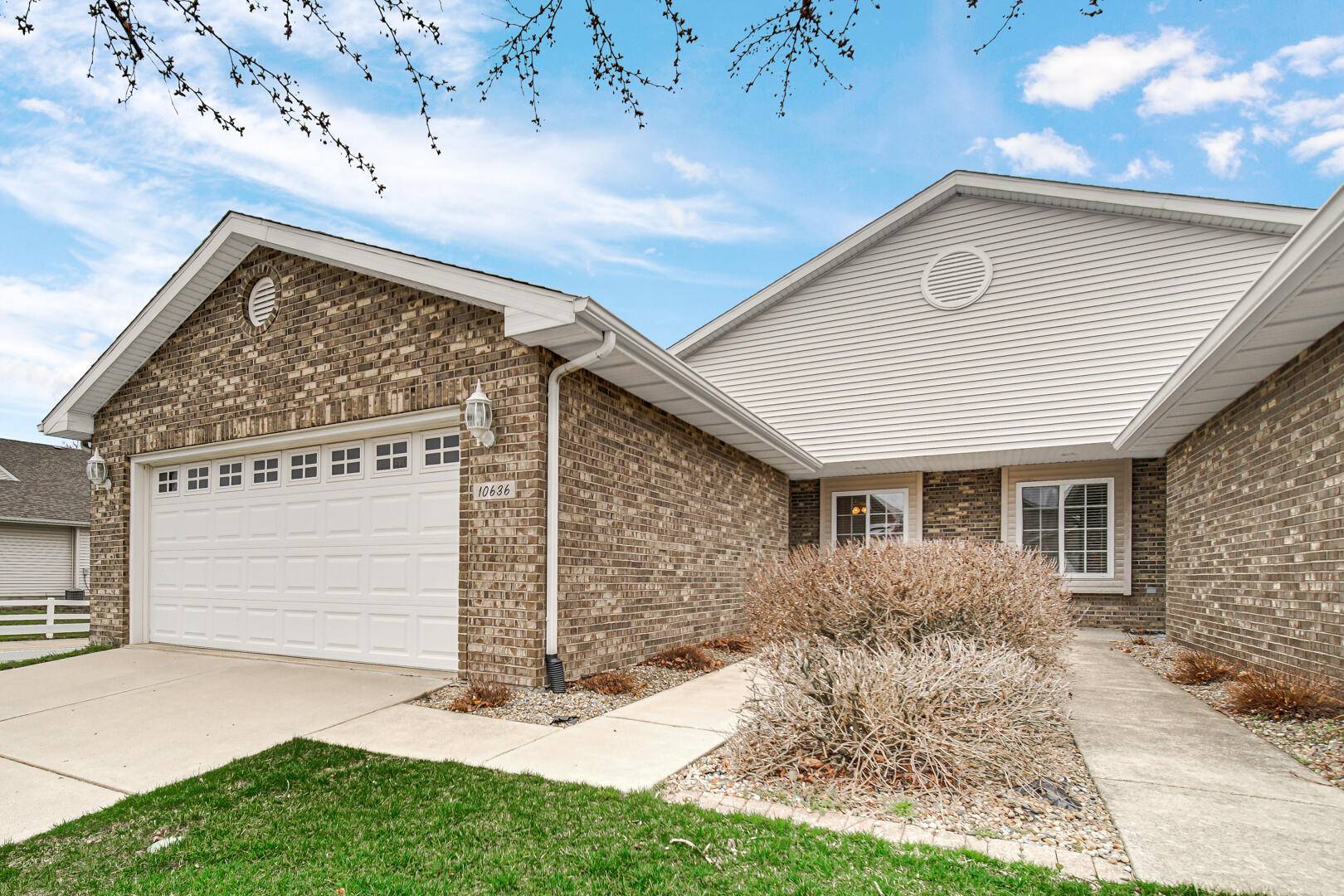 Crown Point, IN 46307,10636 Keystone LN