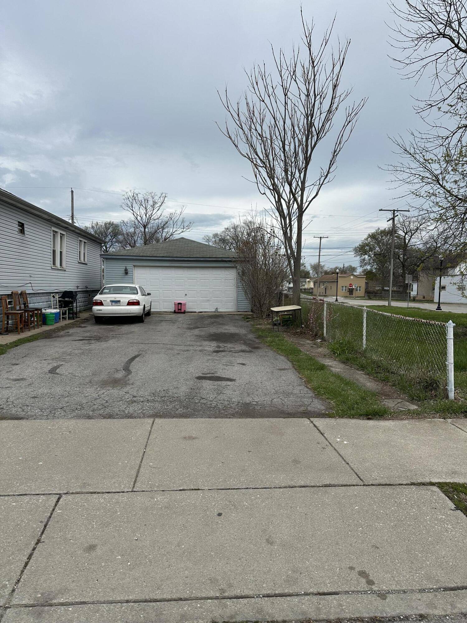 Hammond, IN 46320,935 Kenwood ST