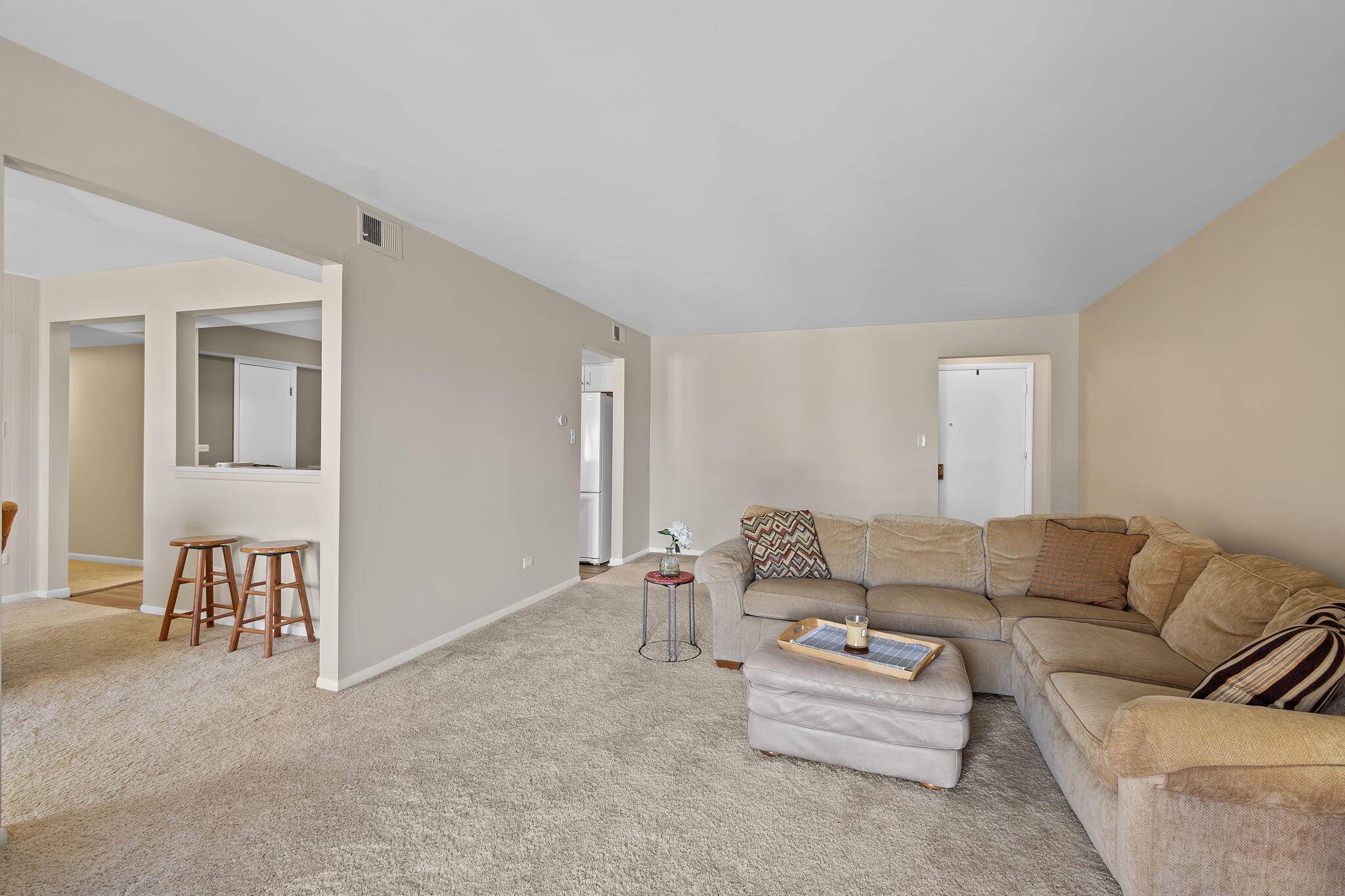 Munster, IN 46321,405 Old Stone RD #6