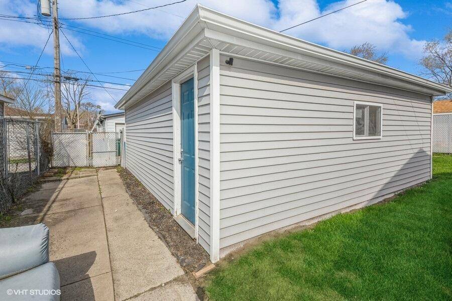 Hammond, IN 46323,6606 Rhode Island AVE