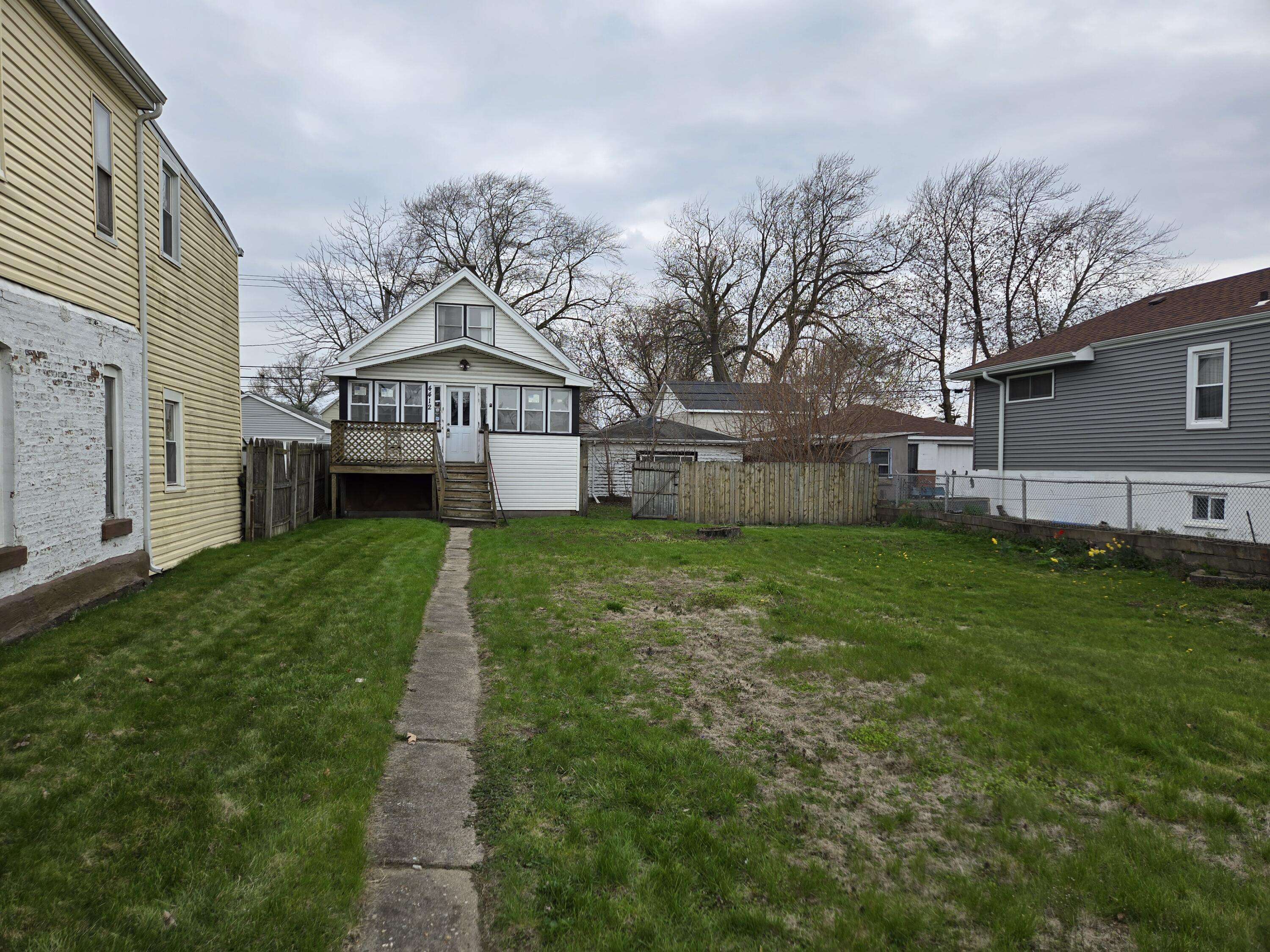 Hammond, IN 46327,4412 Dearborn AVE