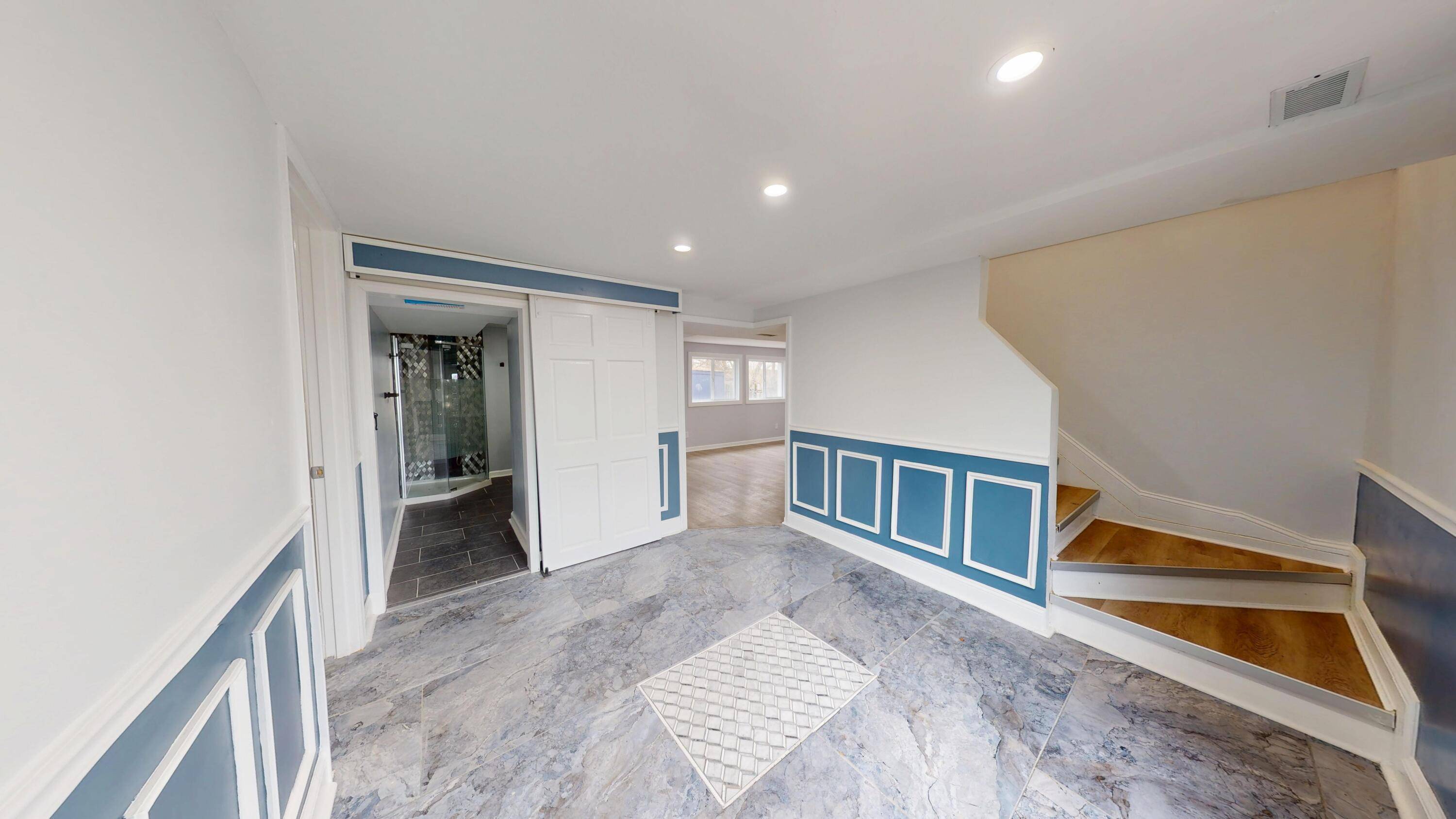 Gary, IN 46403,4725 E 13th PL