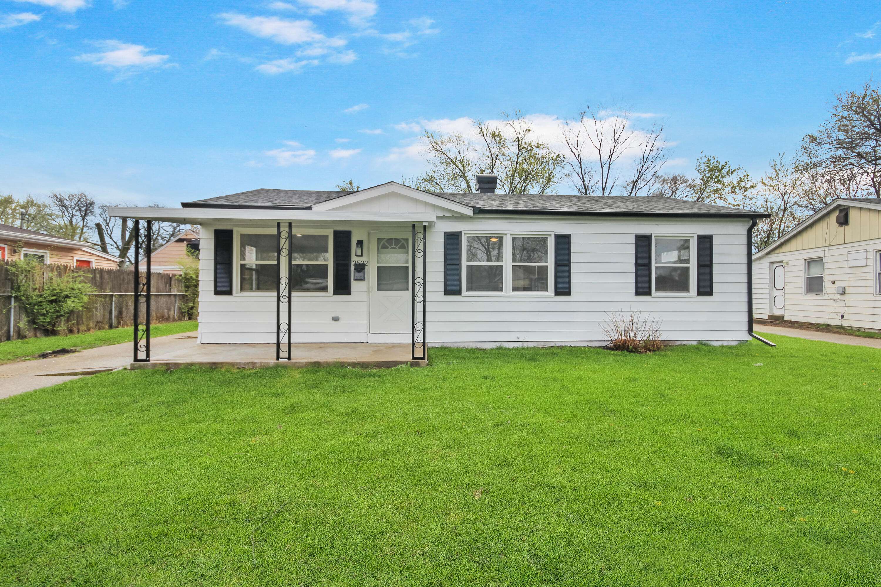 Hammond, IN 46323,3532 164th ST
