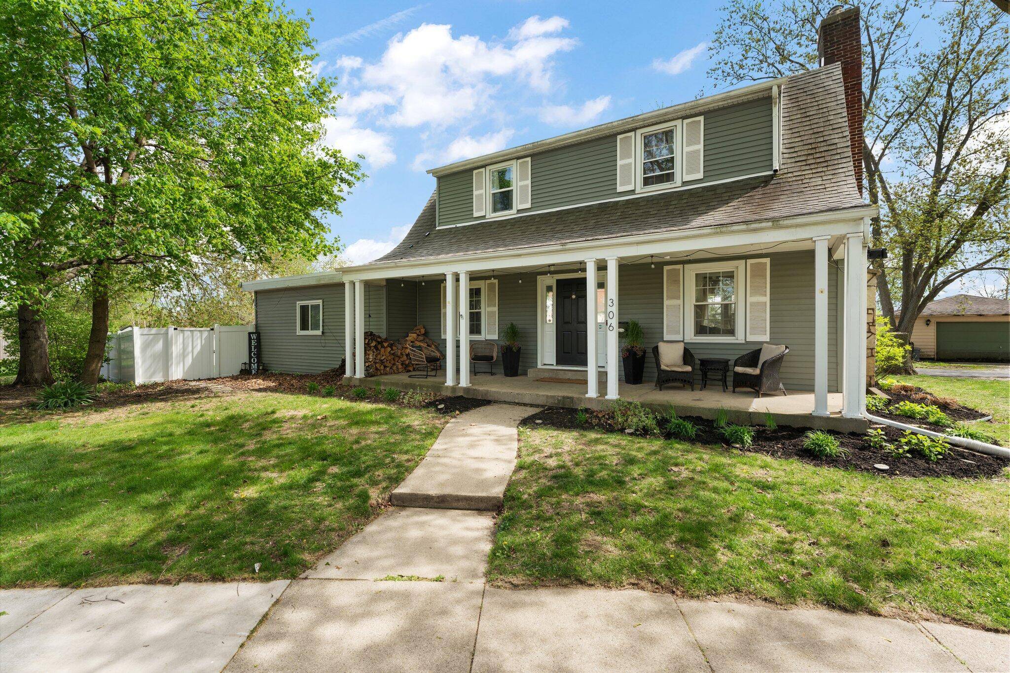 Crown Point, IN 46307,306 Holton RDG