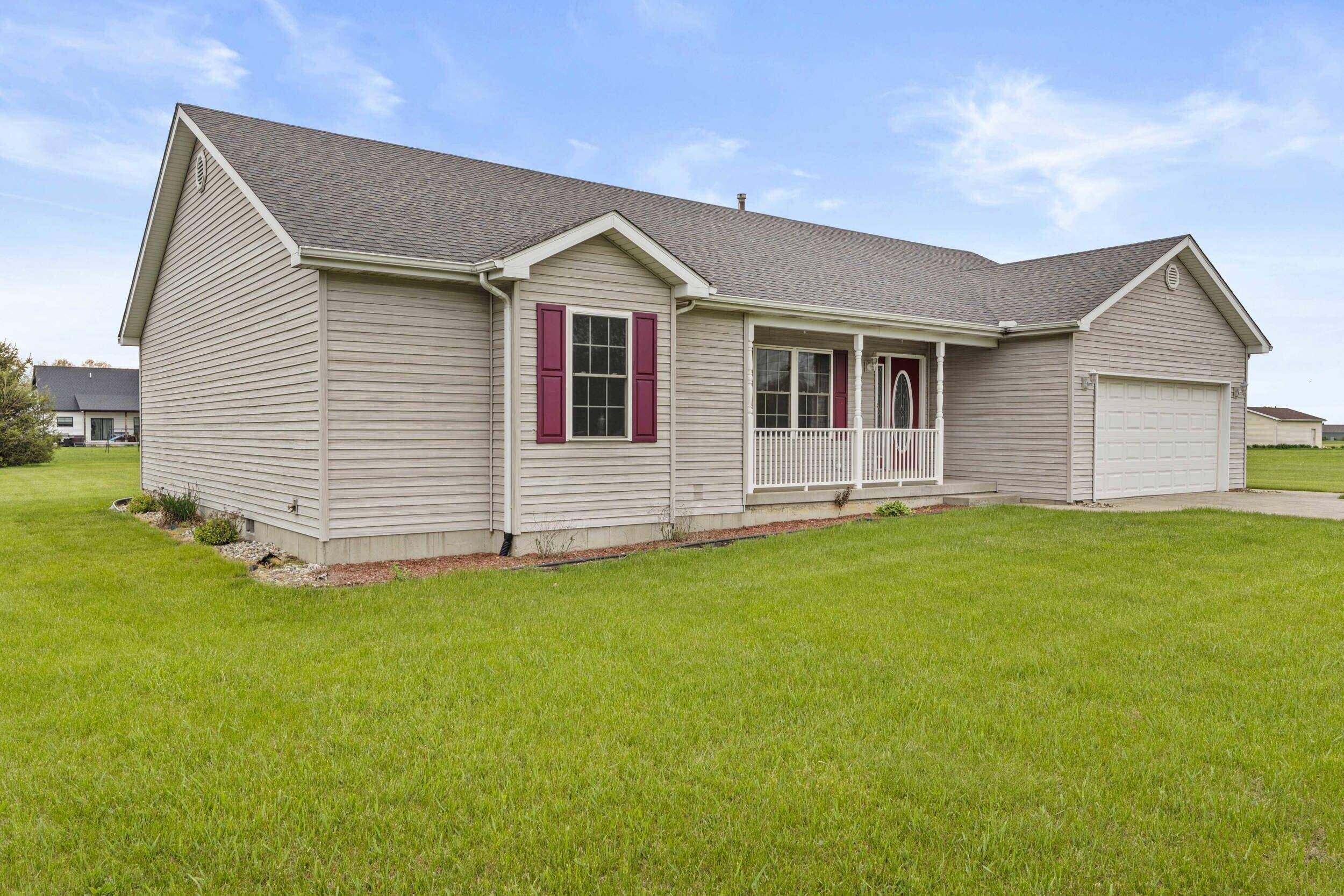 Wheatfield, IN 46392,11620 Salyer DR