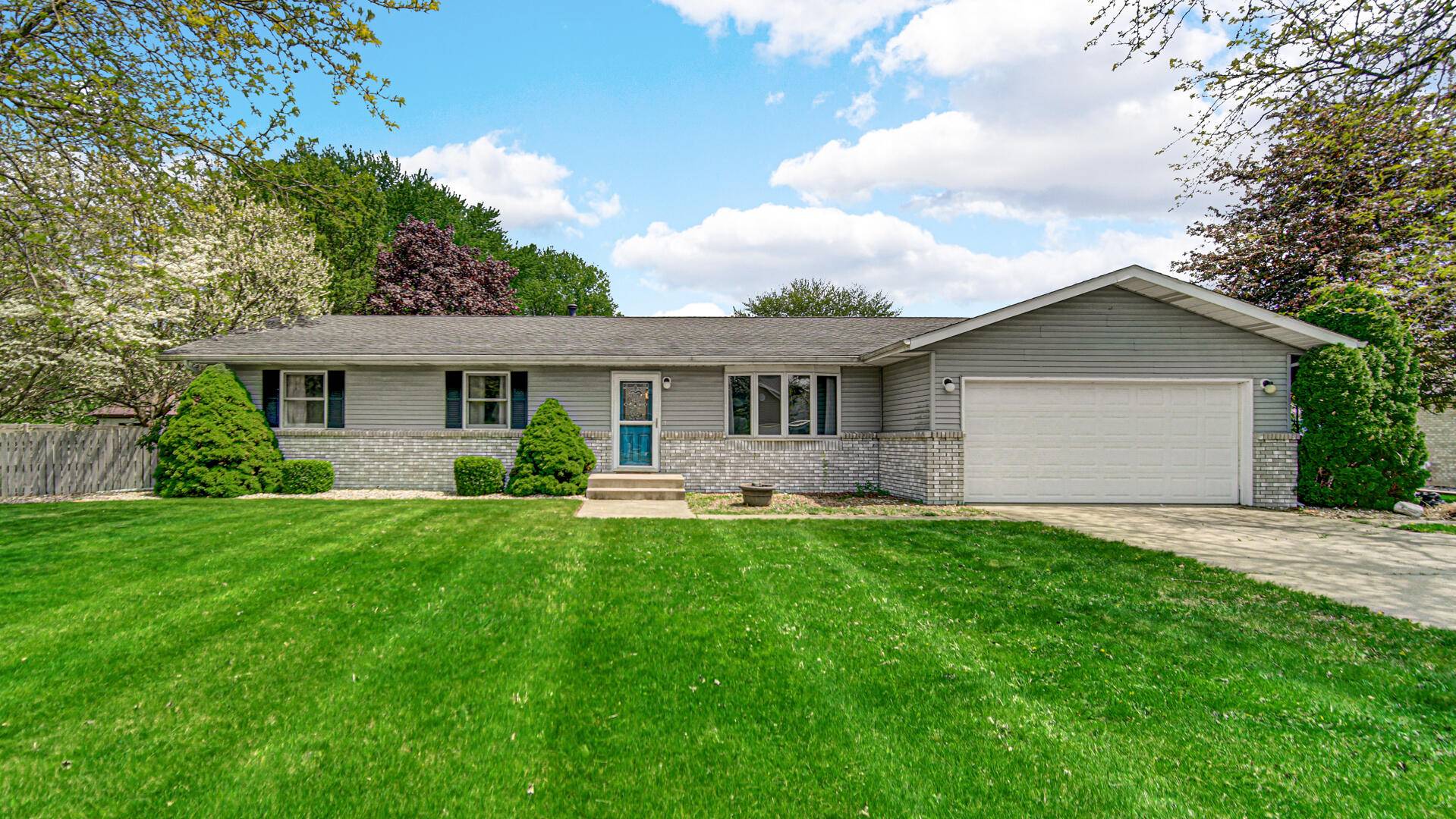 La Porte, IN 46350,2625 S Edward CT