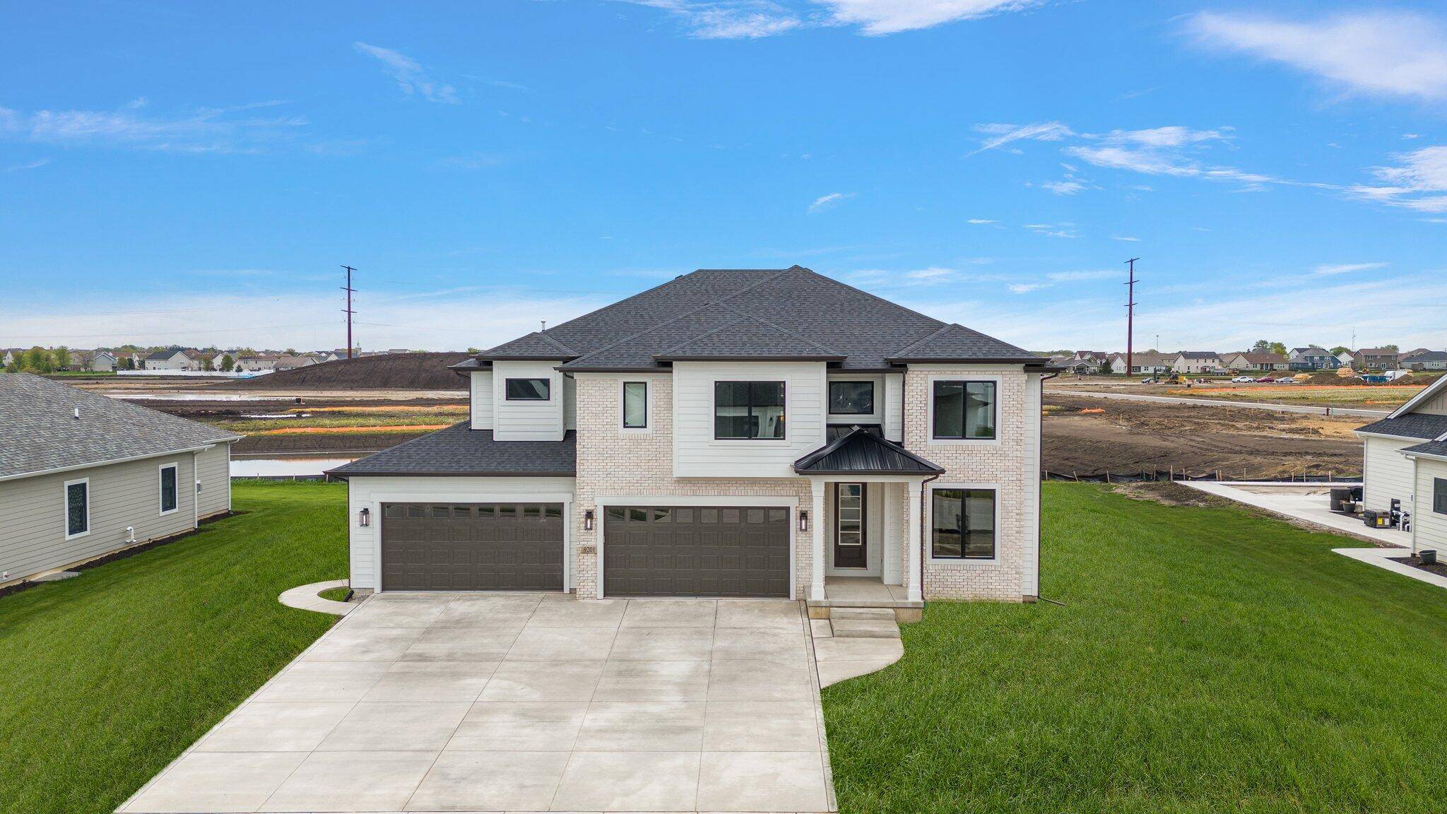 St. John, IN 46373,9201 Iris DR