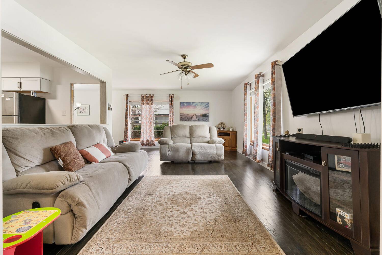 Hammond, IN 46324,222 Southmoor RD