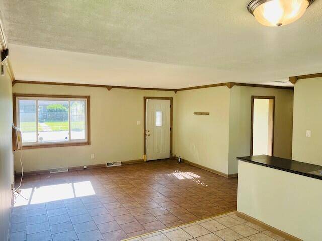 Hammond, IN 46324,7918 Walnut AVE