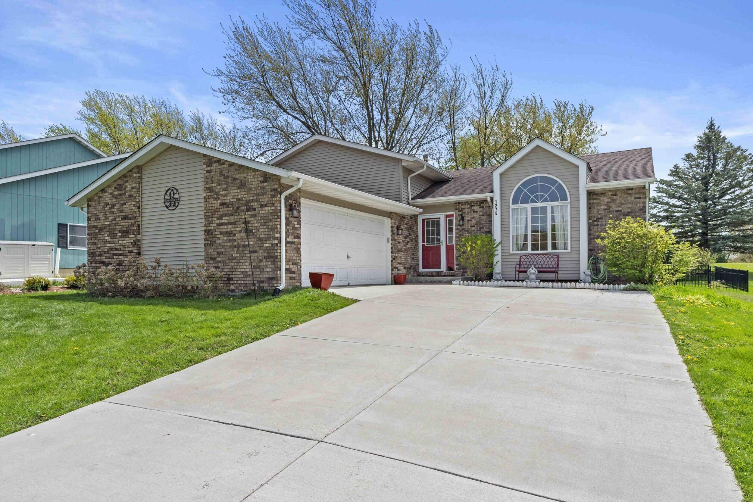 Crown Point, IN 46307,1275 Brandywine RD