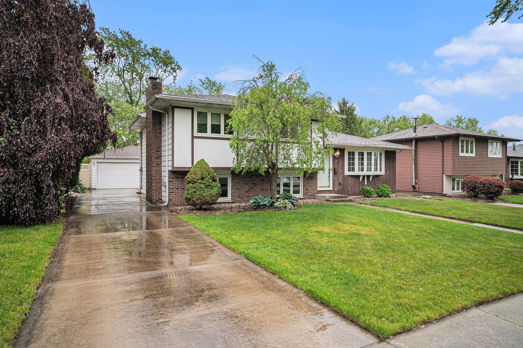 Griffith, IN 46319,1457 N Indiana ST
