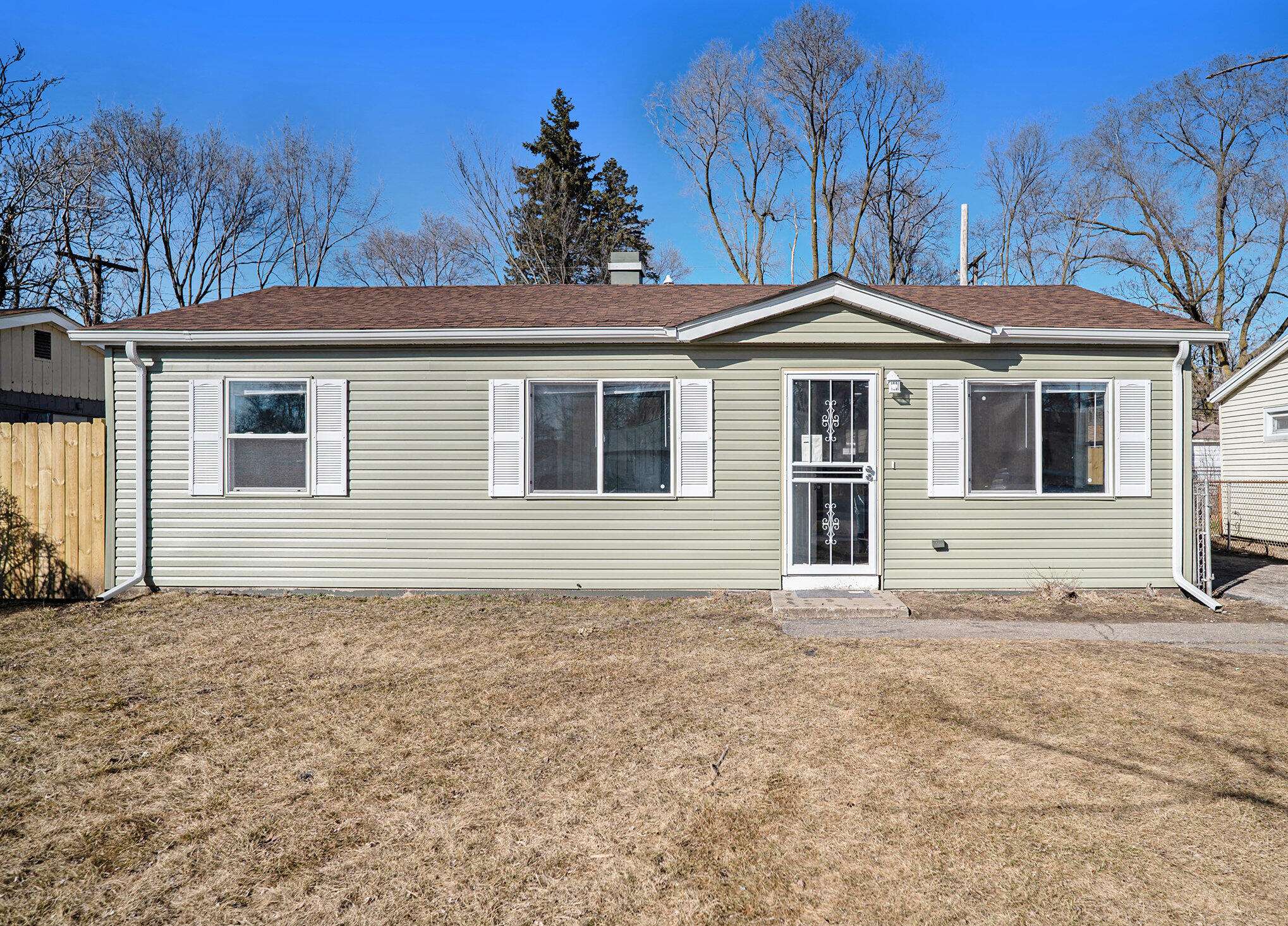 Gary, IN 46404,4216 W 19th PLZ