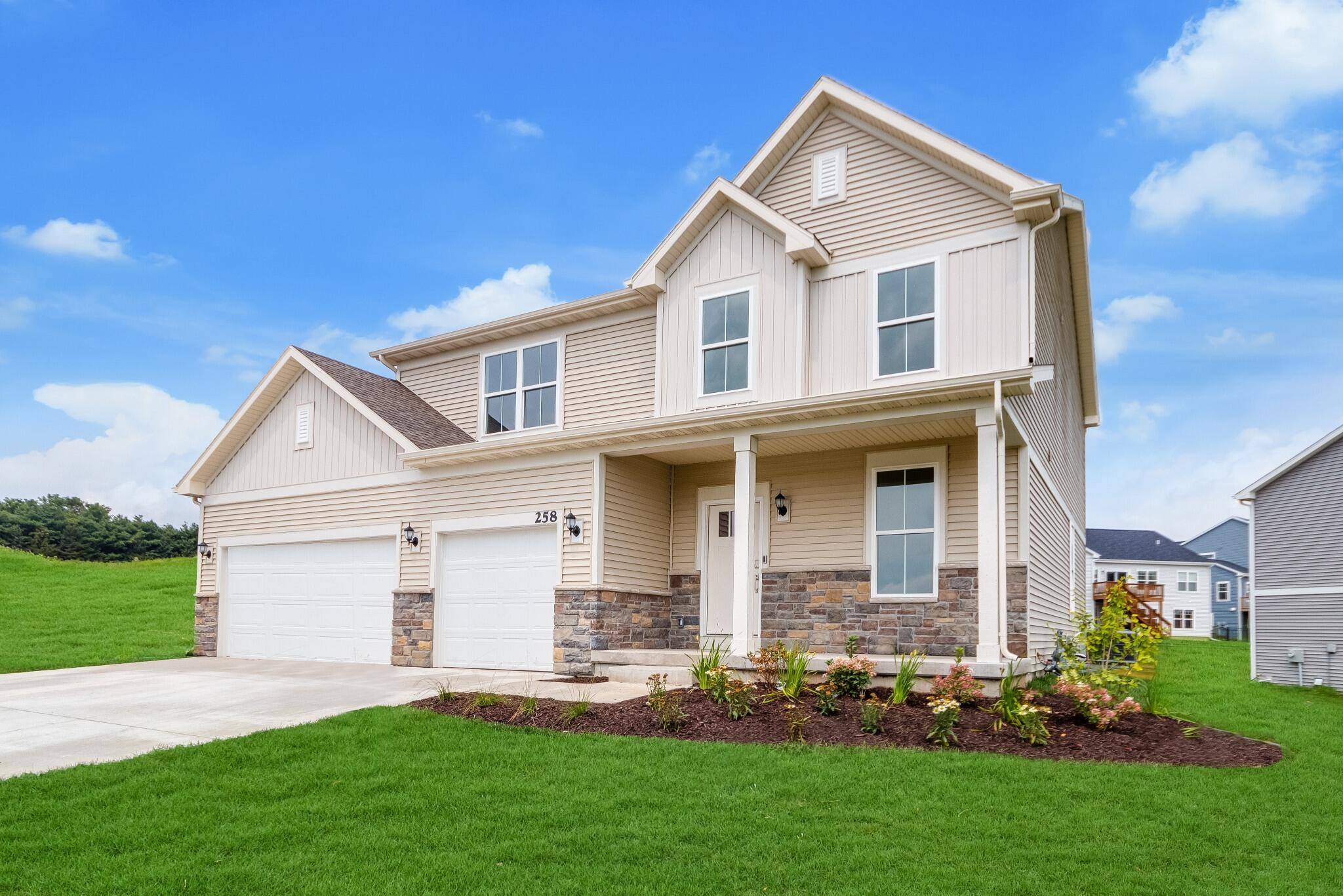 Winfield, IN 46307,11127 Green PL
