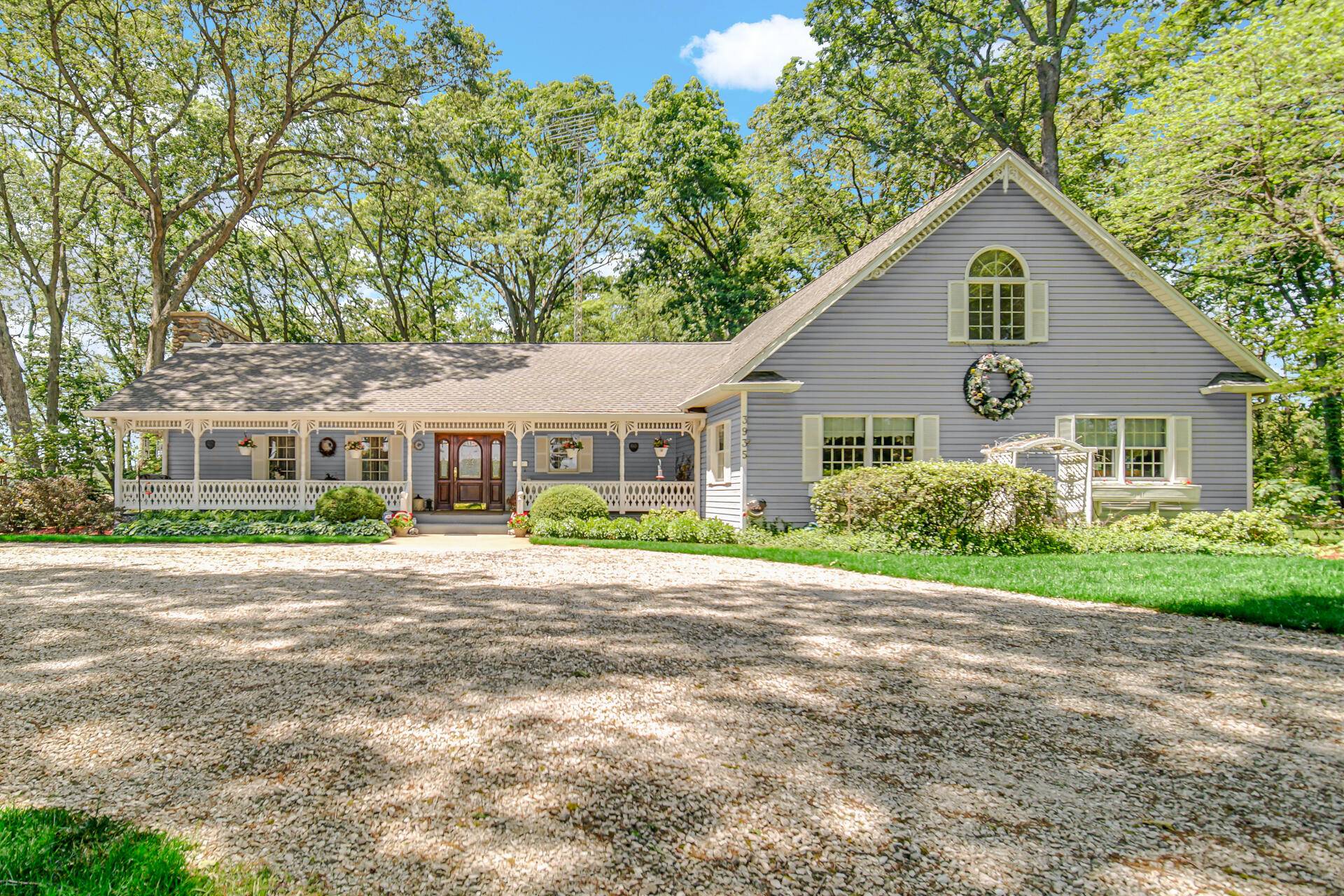 Grovertown, IN 46531,3935 N 950