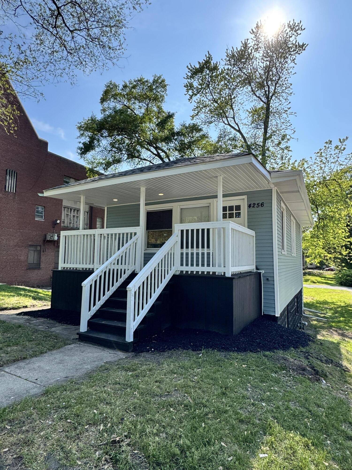 Gary, IN 46408,4256 Washington ST