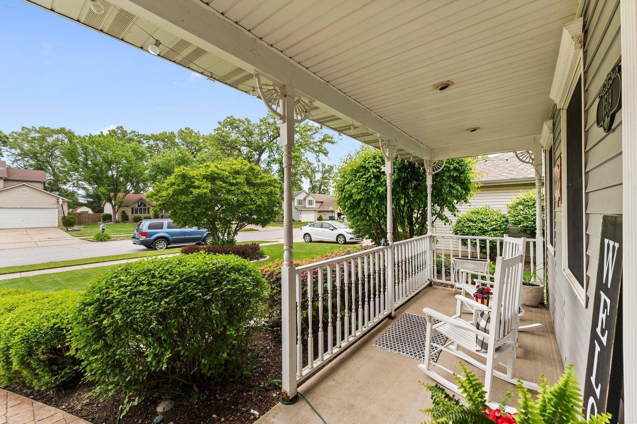 Crown Point, IN 46307,1519 Oak Leaf DR