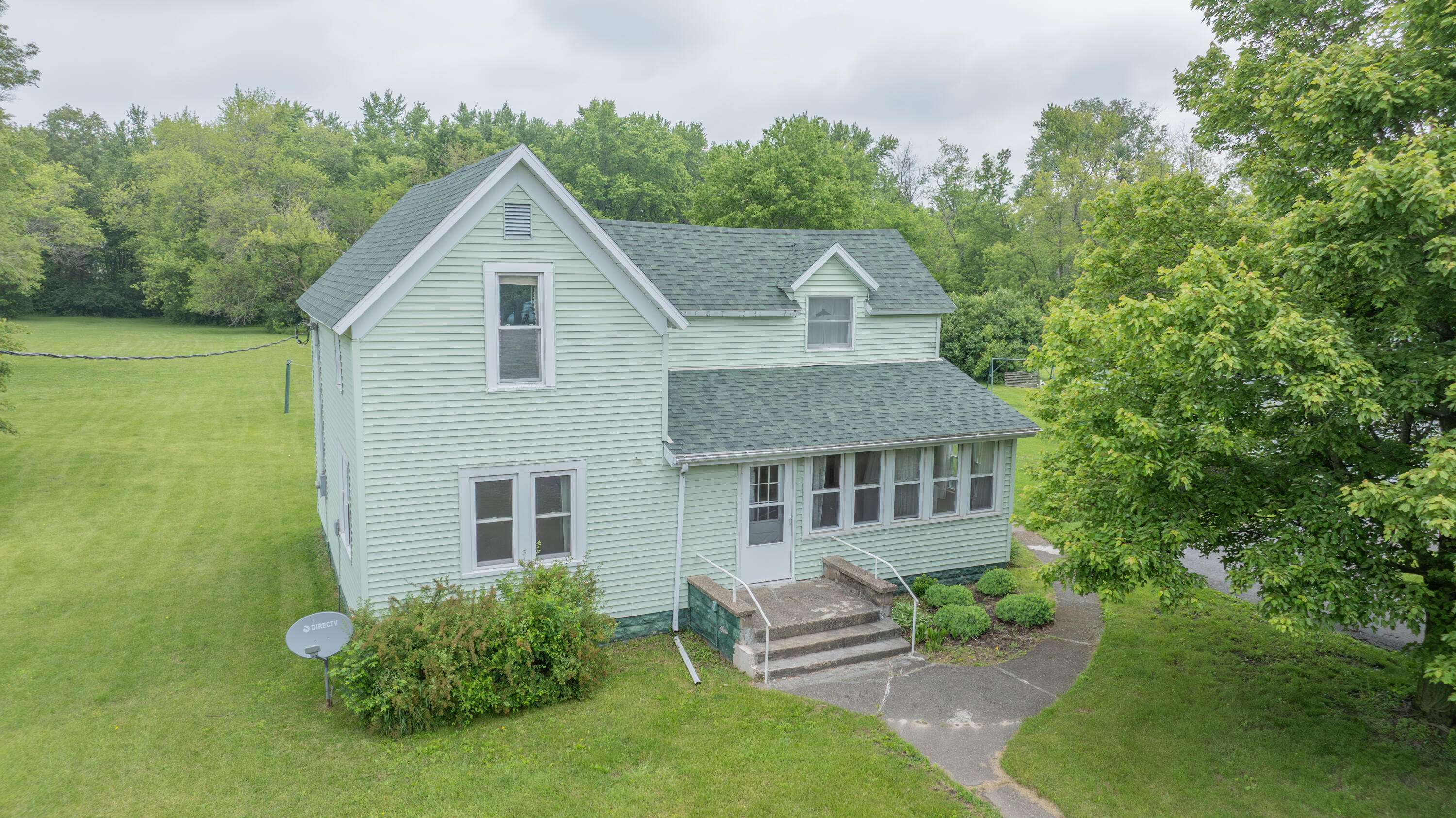 Rensselaer, IN 47978,8718 W State Road 14