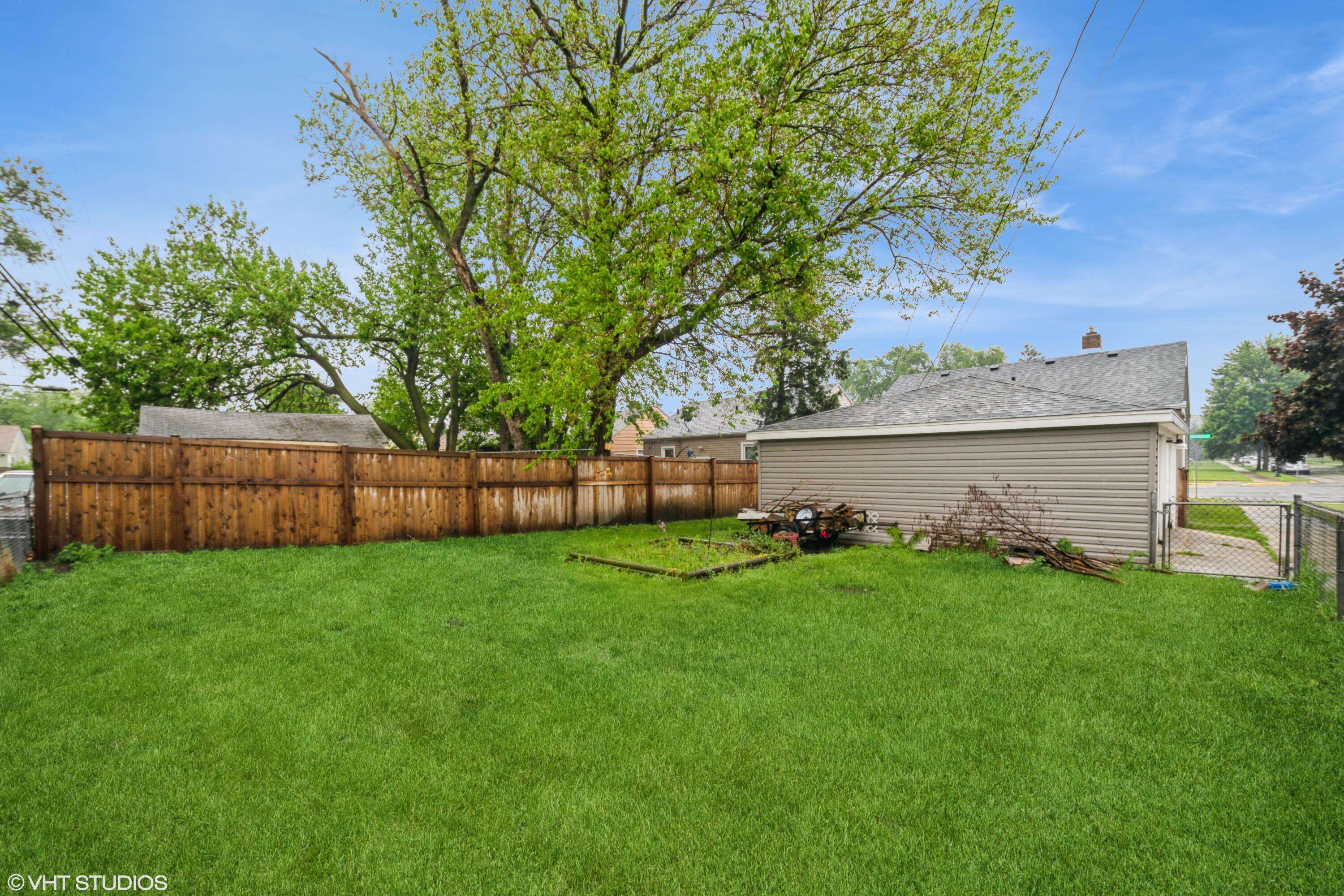 Hammond, IN 46324,1829 169th ST