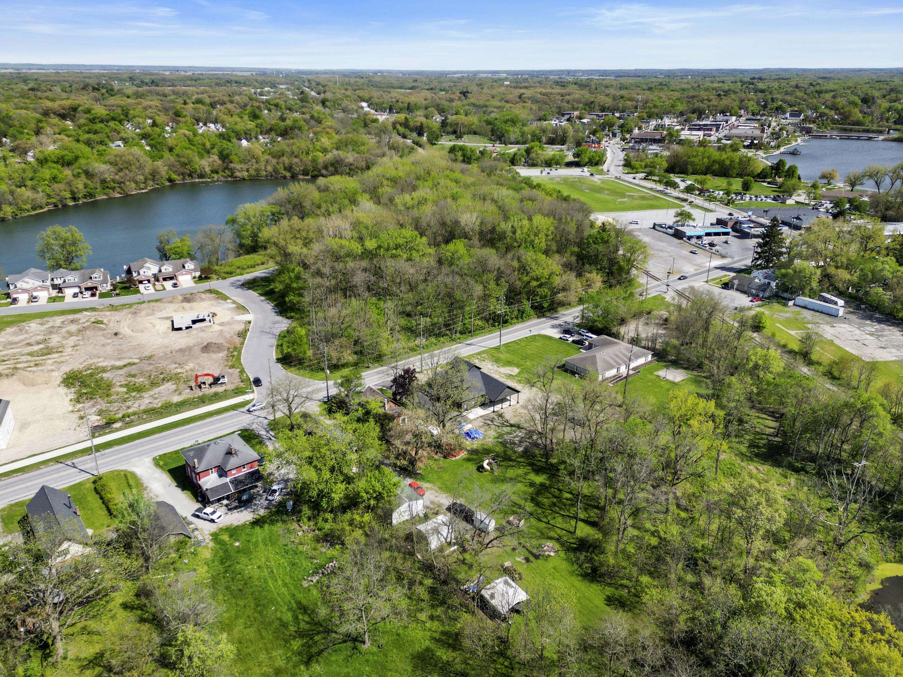 Hobart, IN 46342,220 N Lake Park AVE