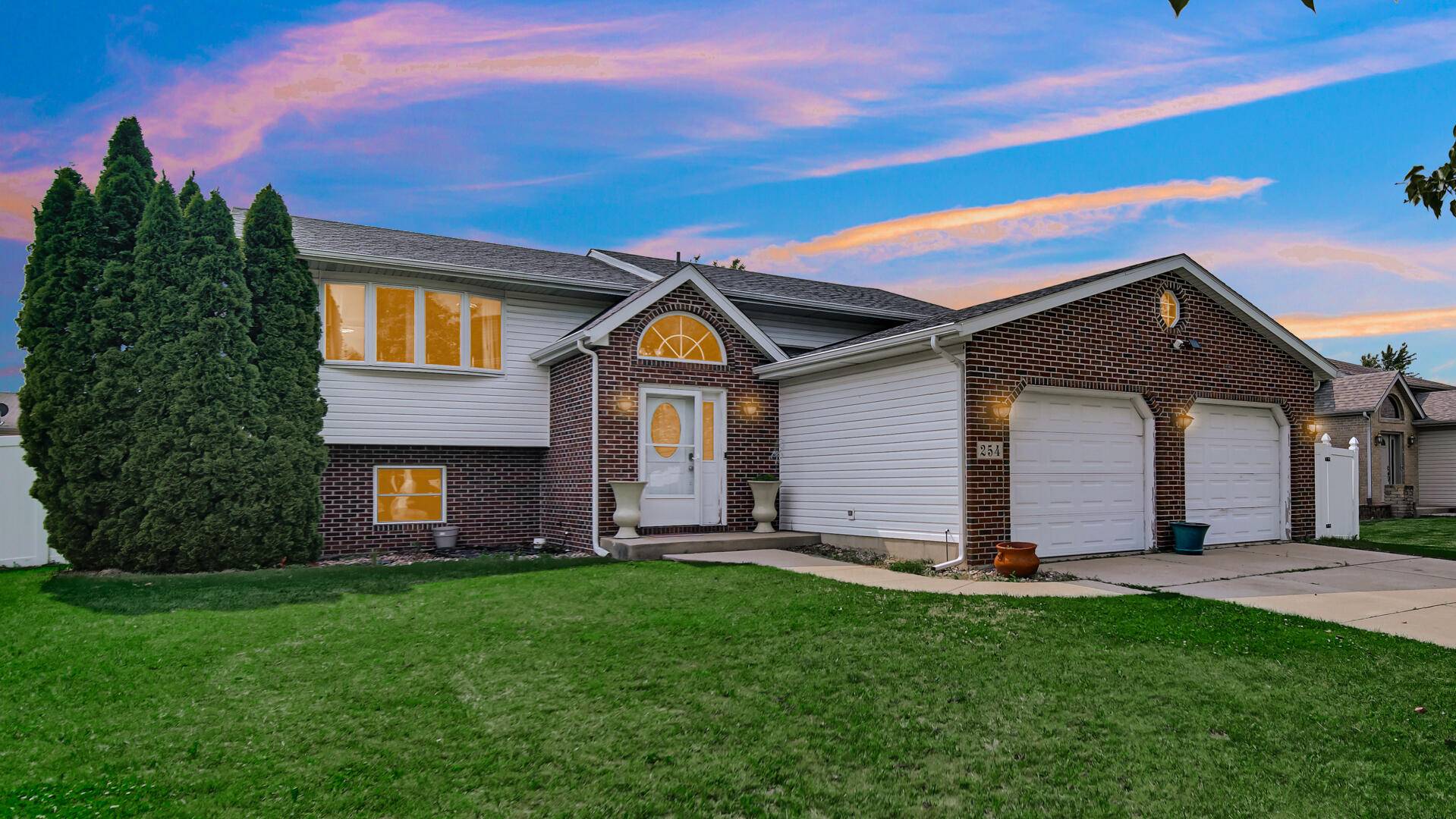 Hobart, IN 46342,254 Ryan CT